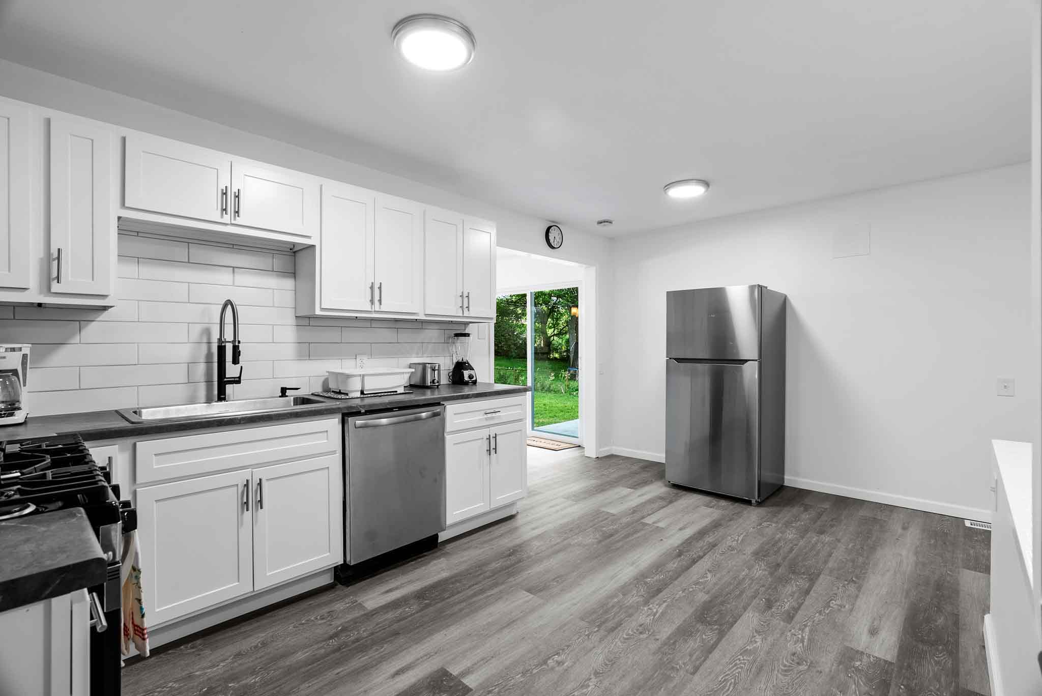 4 Bedrooms Bedrooms, ,2 BathroomsBathrooms,Woodford Homes,For Rent,1336