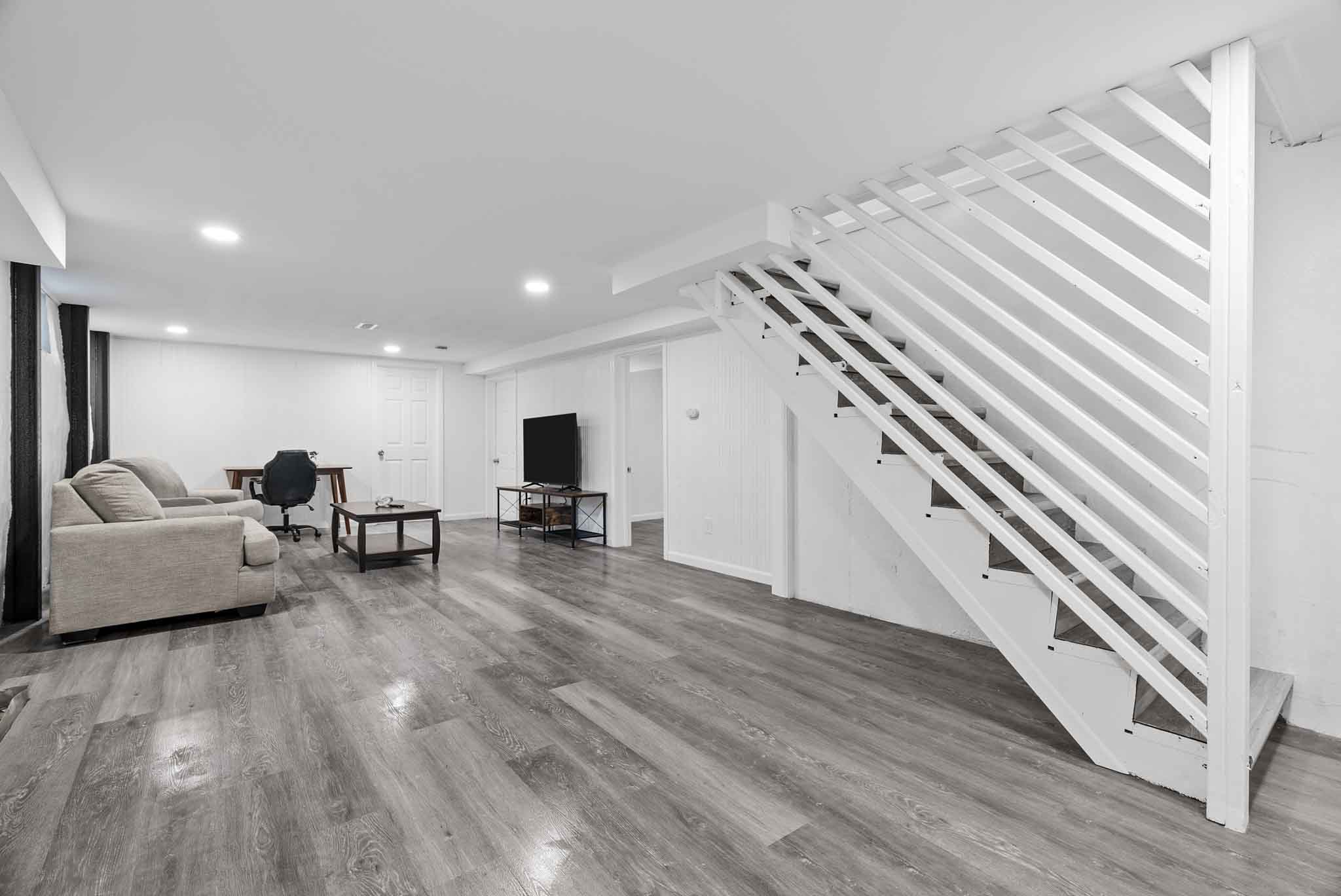 4 Bedrooms Bedrooms, ,2 BathroomsBathrooms,Woodford Homes,For Rent,1336
