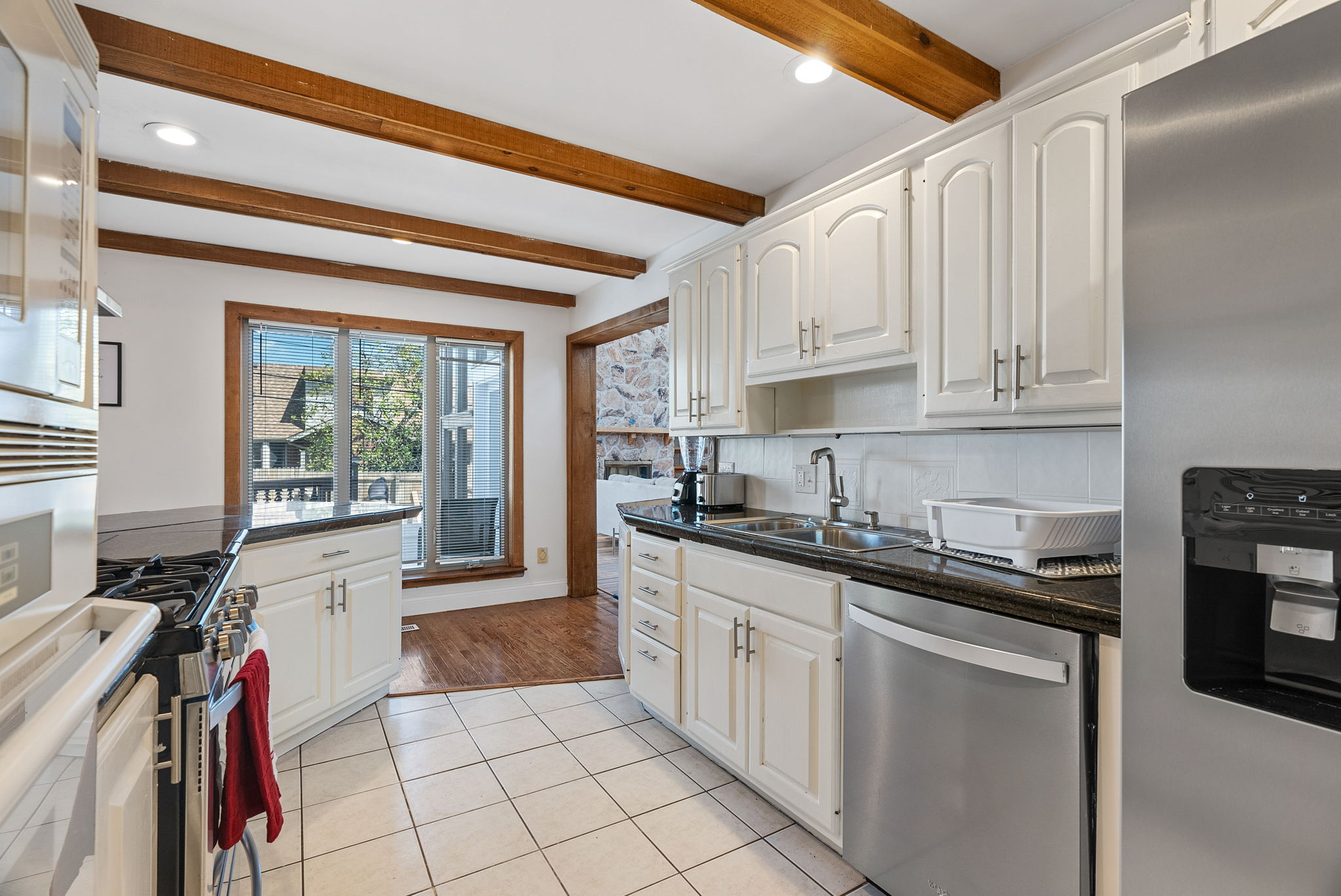 5 Bedrooms Bedrooms, ,3 BathroomsBathrooms,Woodford Homes,For Rent,1341