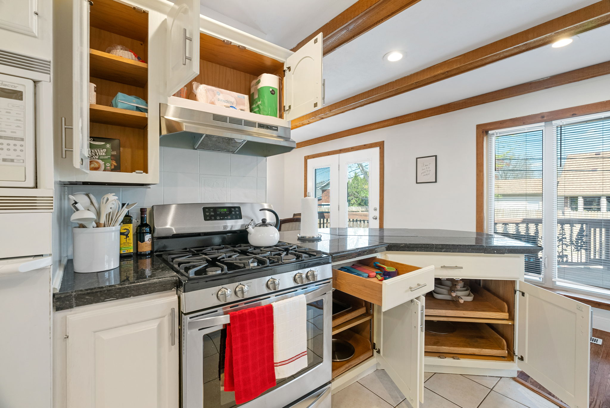 5 Bedrooms Bedrooms, ,3 BathroomsBathrooms,Woodford Homes,For Rent,1341