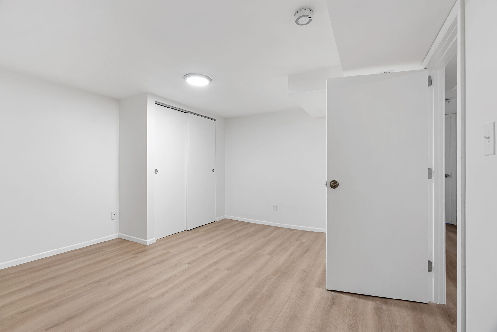 5 Bedrooms Bedrooms, ,3 BathroomsBathrooms,Woodford Homes,For Rent,1341