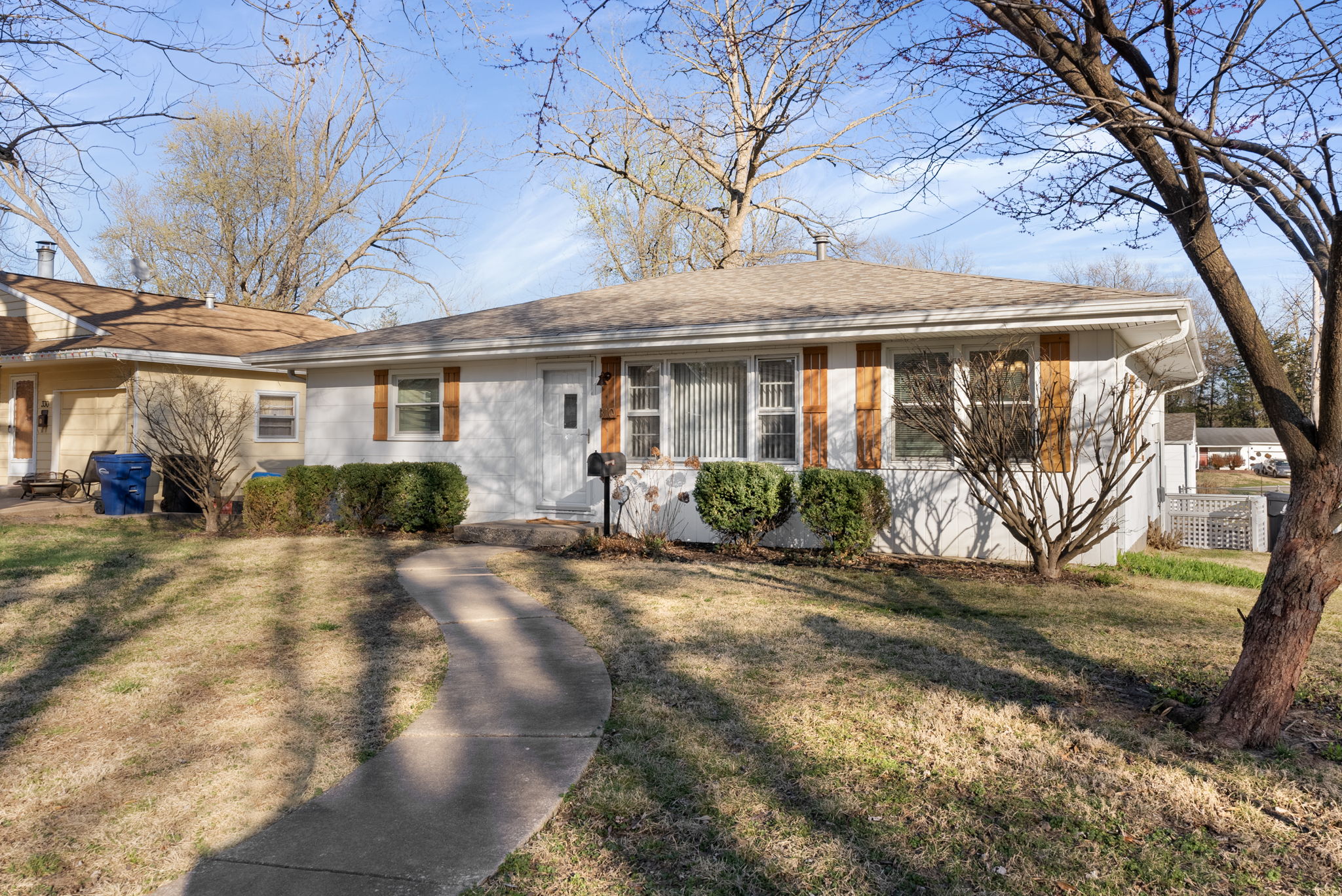 4 Bedrooms Bedrooms, ,2 BathroomsBathrooms,Woodford Homes,For Rent,1342