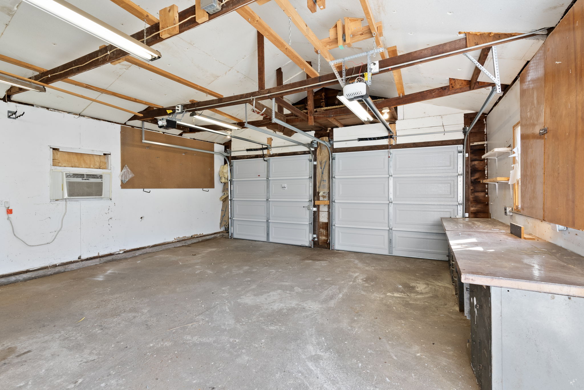 4 Bedrooms Bedrooms, ,2 BathroomsBathrooms,Woodford Homes,For Rent,1342