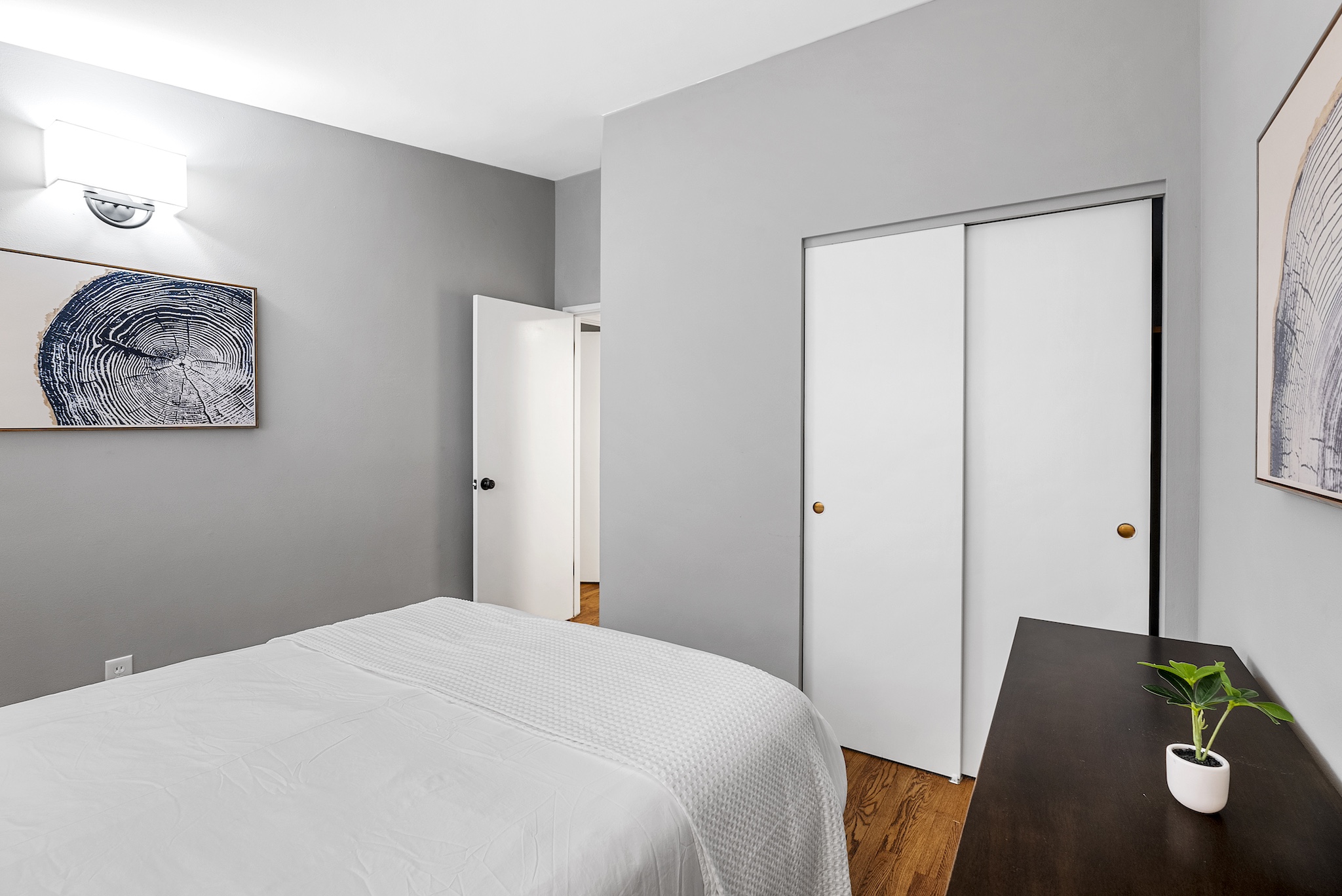 3 Bedrooms Bedrooms, ,1 BathroomBathrooms,Woodford Homes,For Rent,1345