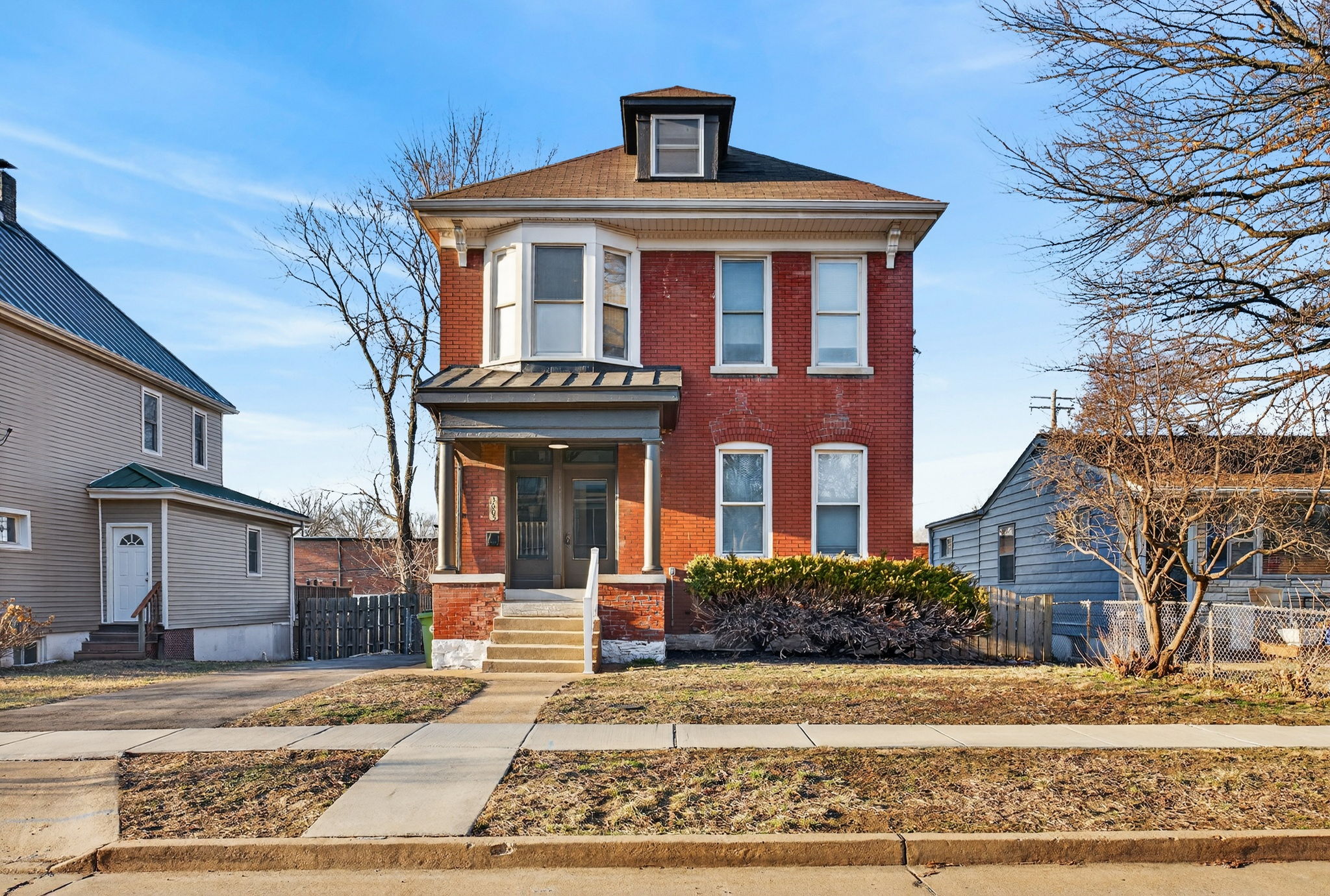 4 Bedrooms Bedrooms, ,2.5 BathroomsBathrooms,Woodford Homes,Lease Purchase / Purchase,1347