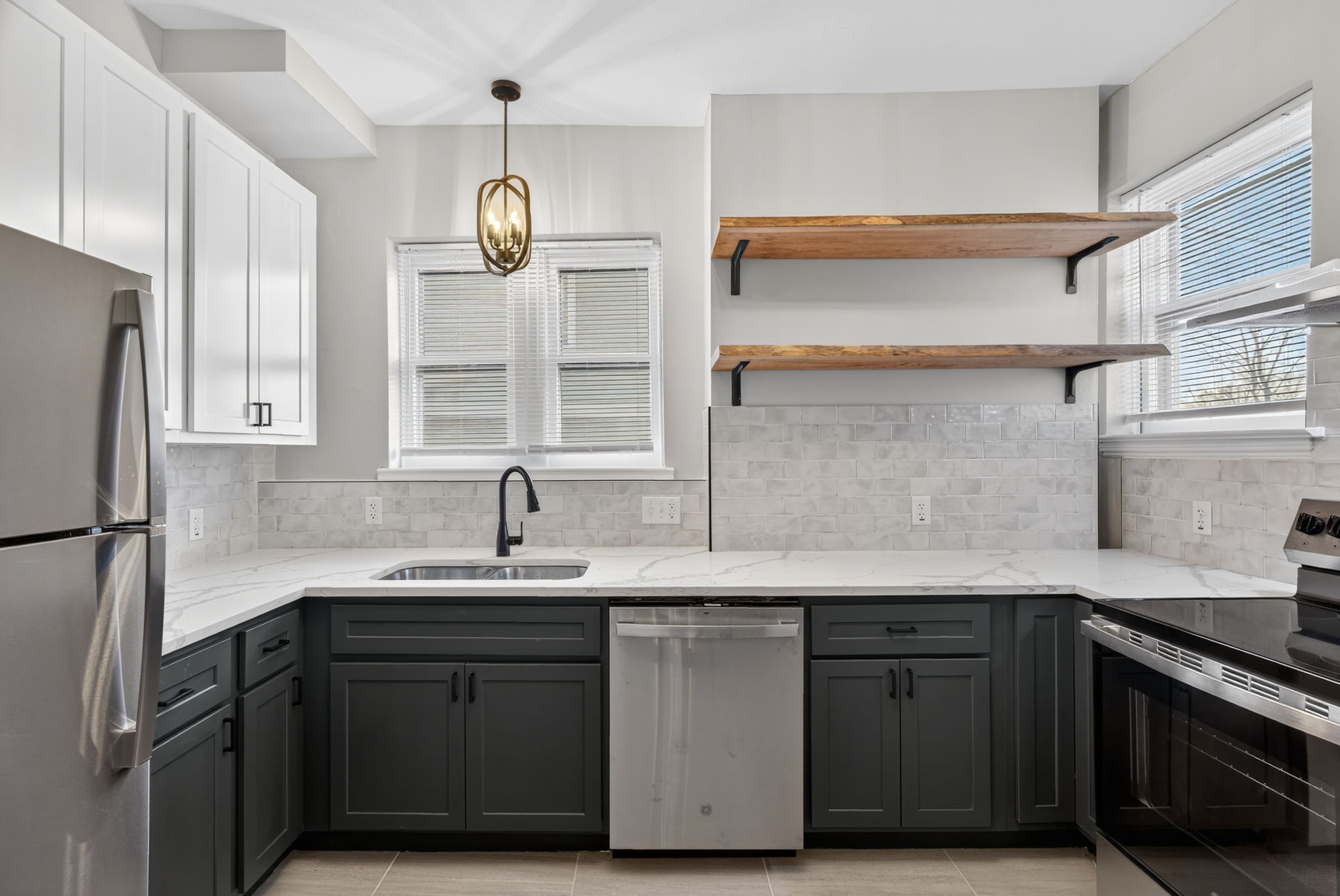 4 Bedrooms Bedrooms, ,2.5 BathroomsBathrooms,Woodford Homes,Lease Purchase / Purchase,1347