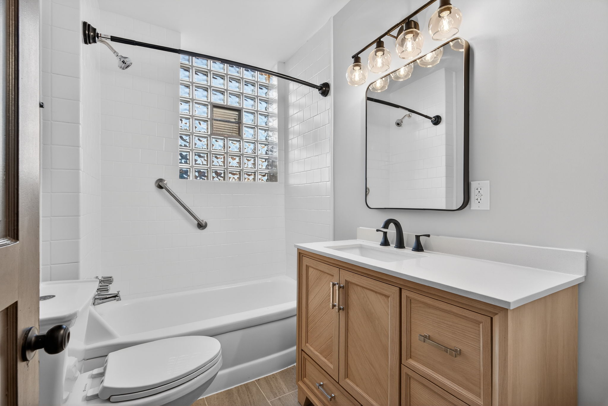 4 Bedrooms Bedrooms, ,2.5 BathroomsBathrooms,Woodford Homes,Lease Purchase / Purchase,1347