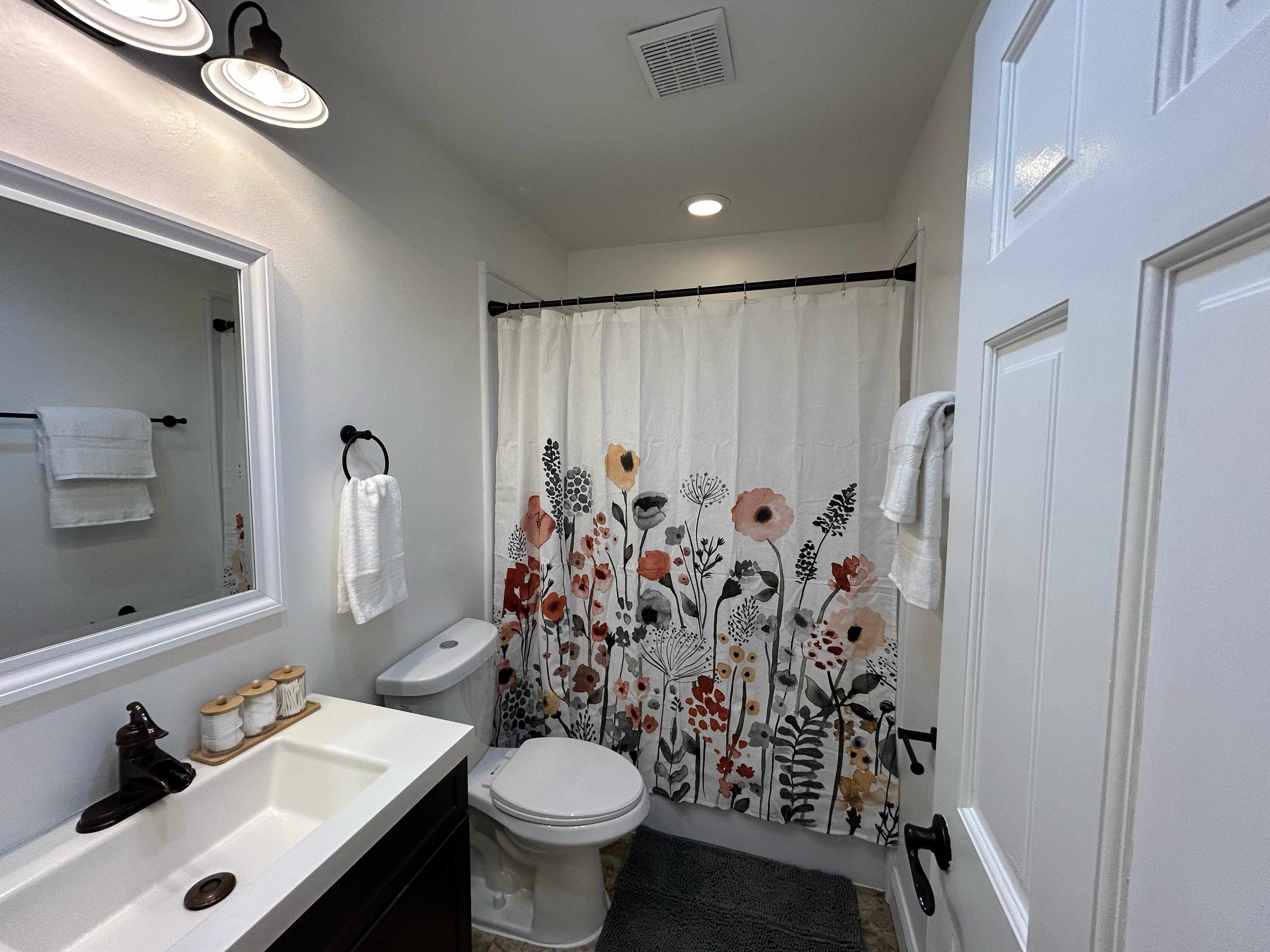 3 Bedrooms Bedrooms, ,1 BathroomBathrooms,Woodford Homes,For Rent,1348