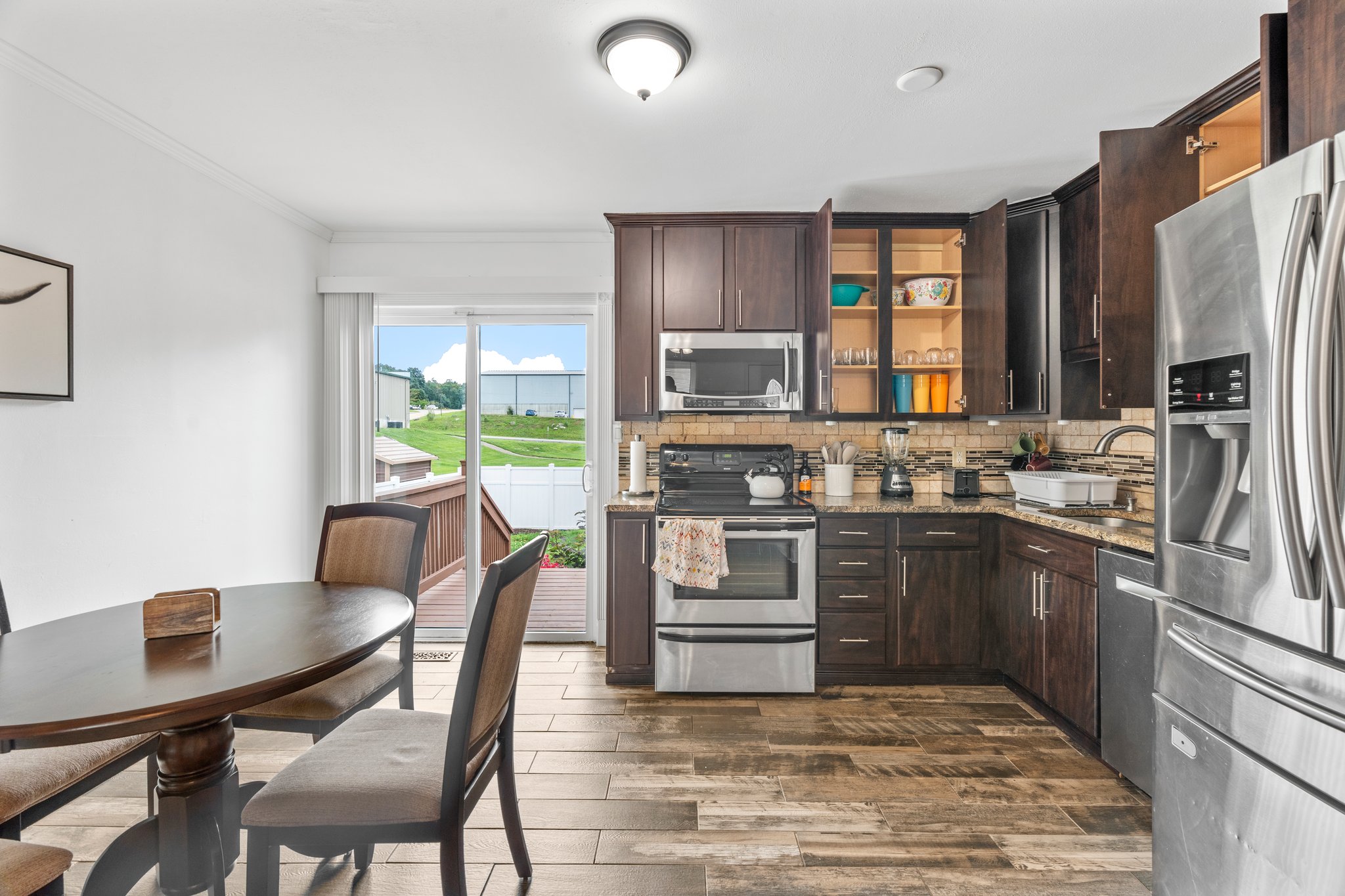 3 Bedrooms Bedrooms, ,1 BathroomBathrooms,Woodford Homes,For Rent,1348