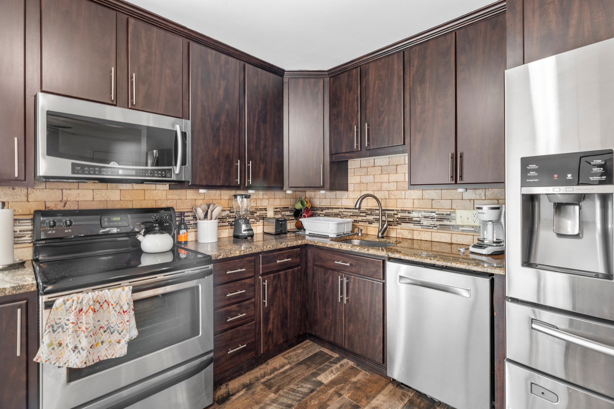 3 Bedrooms Bedrooms, ,1 BathroomBathrooms,Woodford Homes,For Rent,1348
