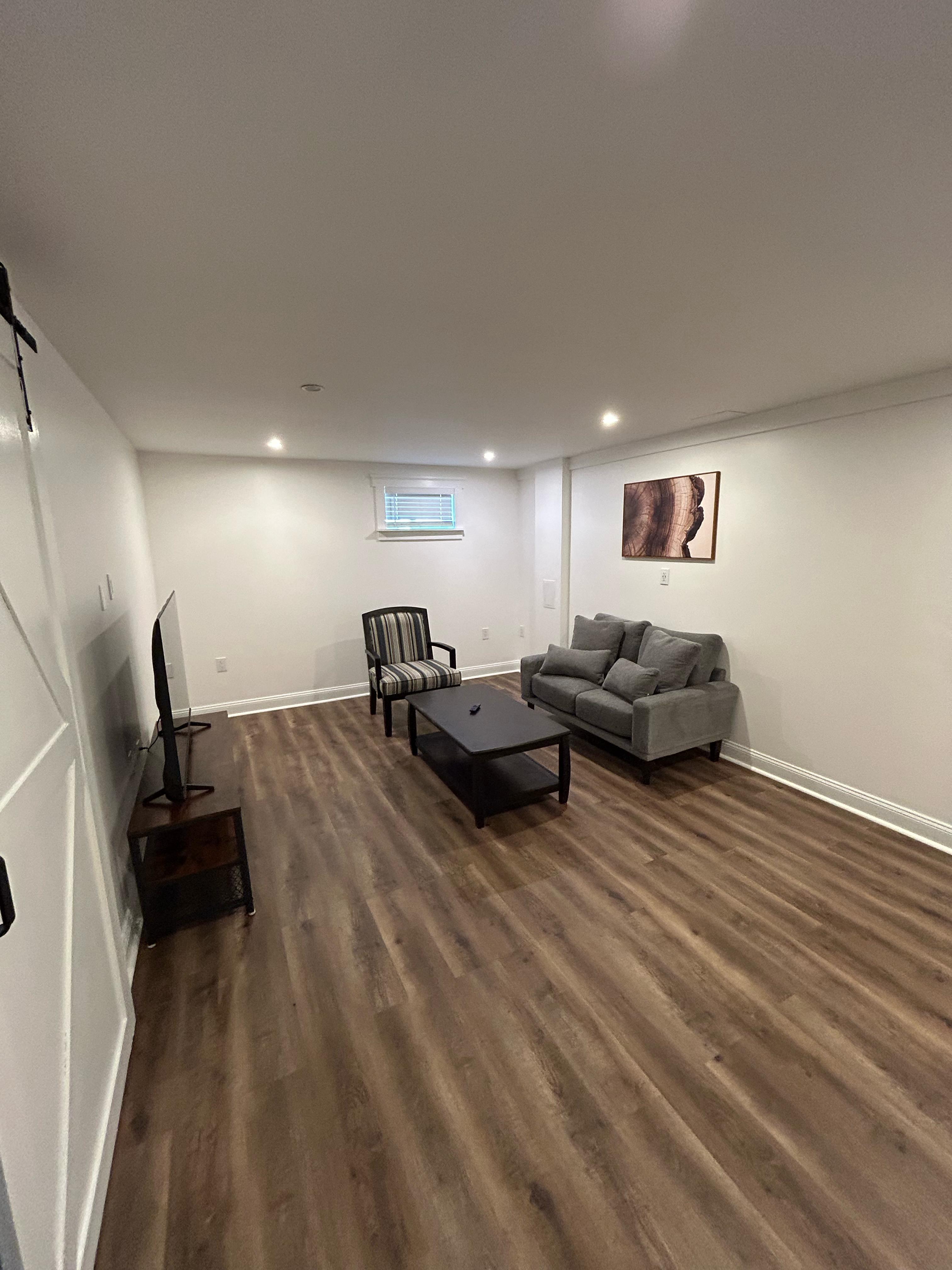 3 Bedrooms Bedrooms, ,1 BathroomBathrooms,Woodford Homes,For Rent,1348