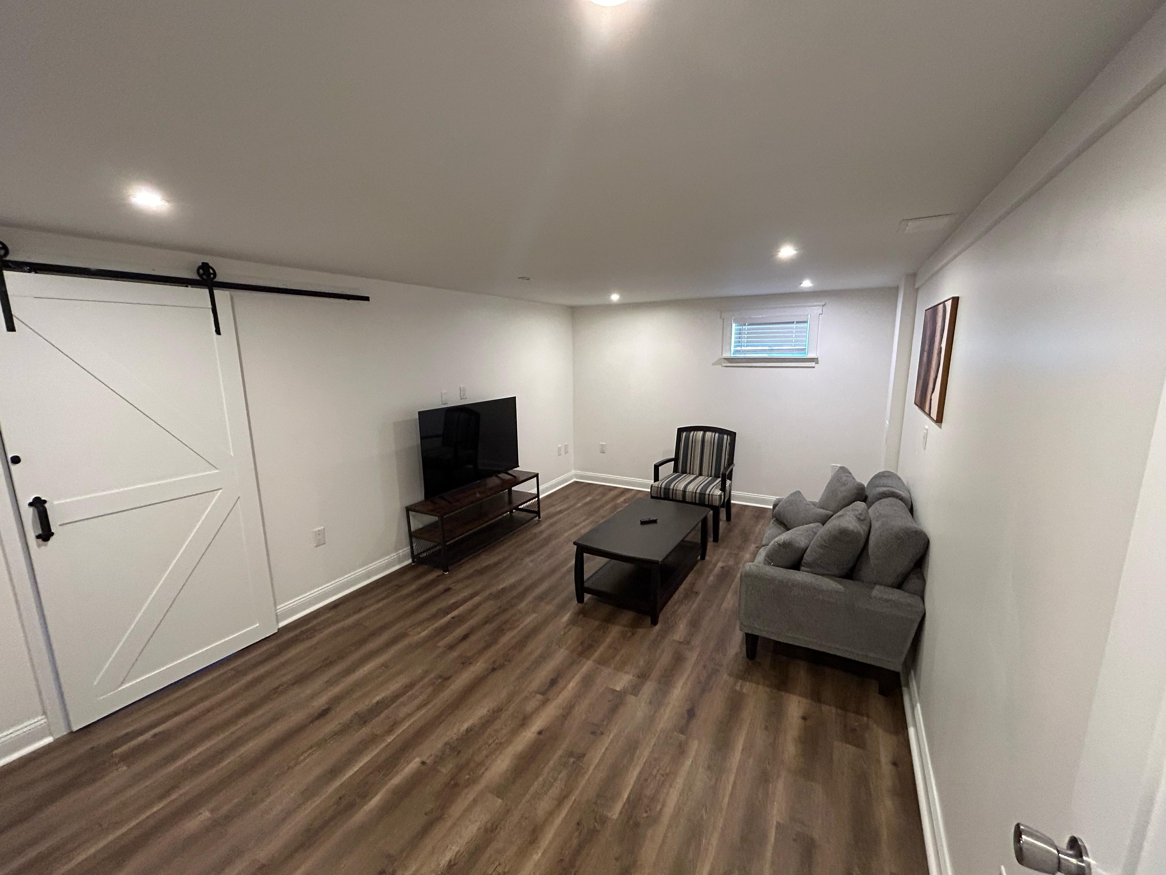 3 Bedrooms Bedrooms, ,1 BathroomBathrooms,Woodford Homes,For Rent,1348
