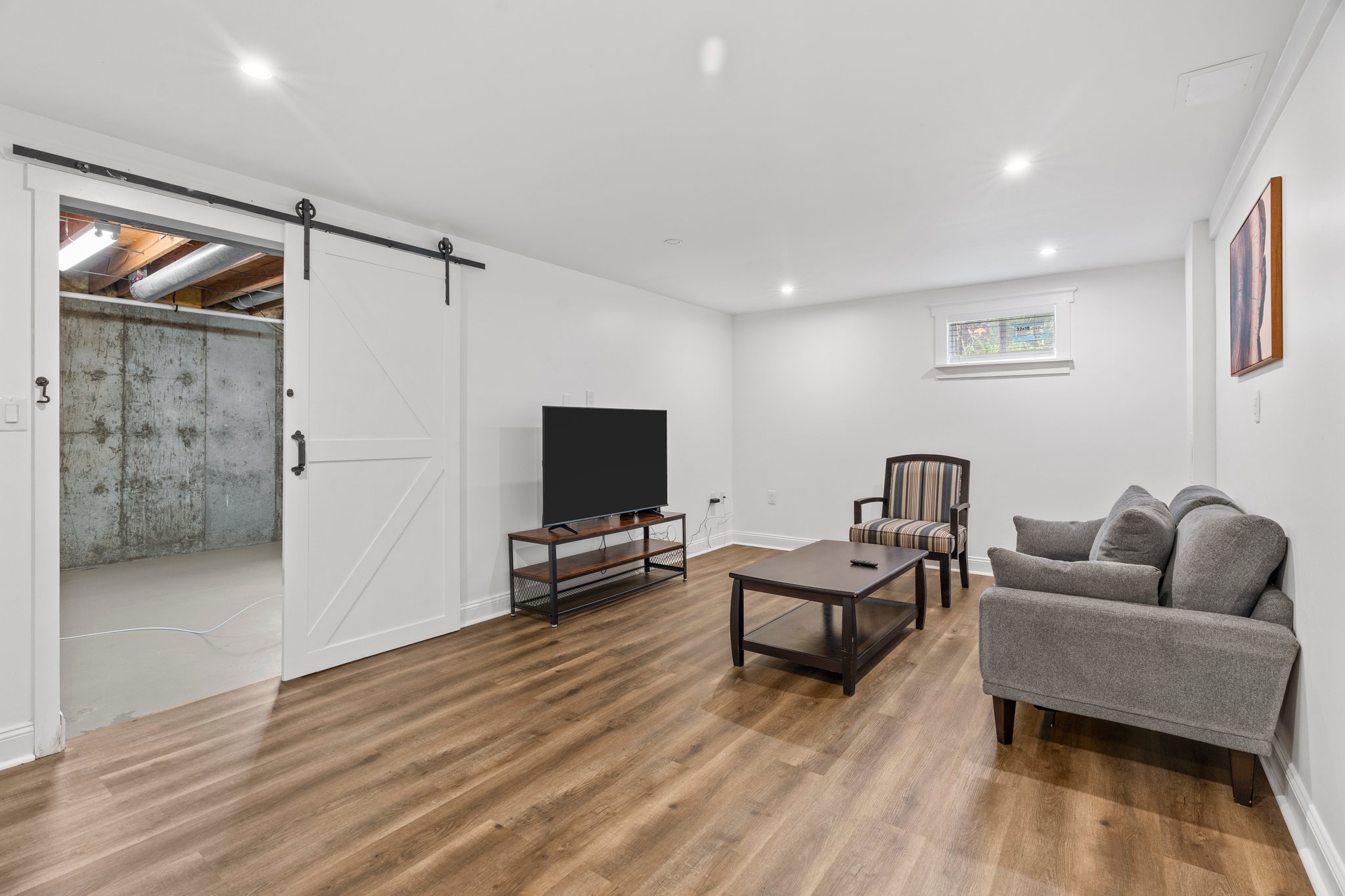 3 Bedrooms Bedrooms, ,1 BathroomBathrooms,Woodford Homes,For Rent,1348