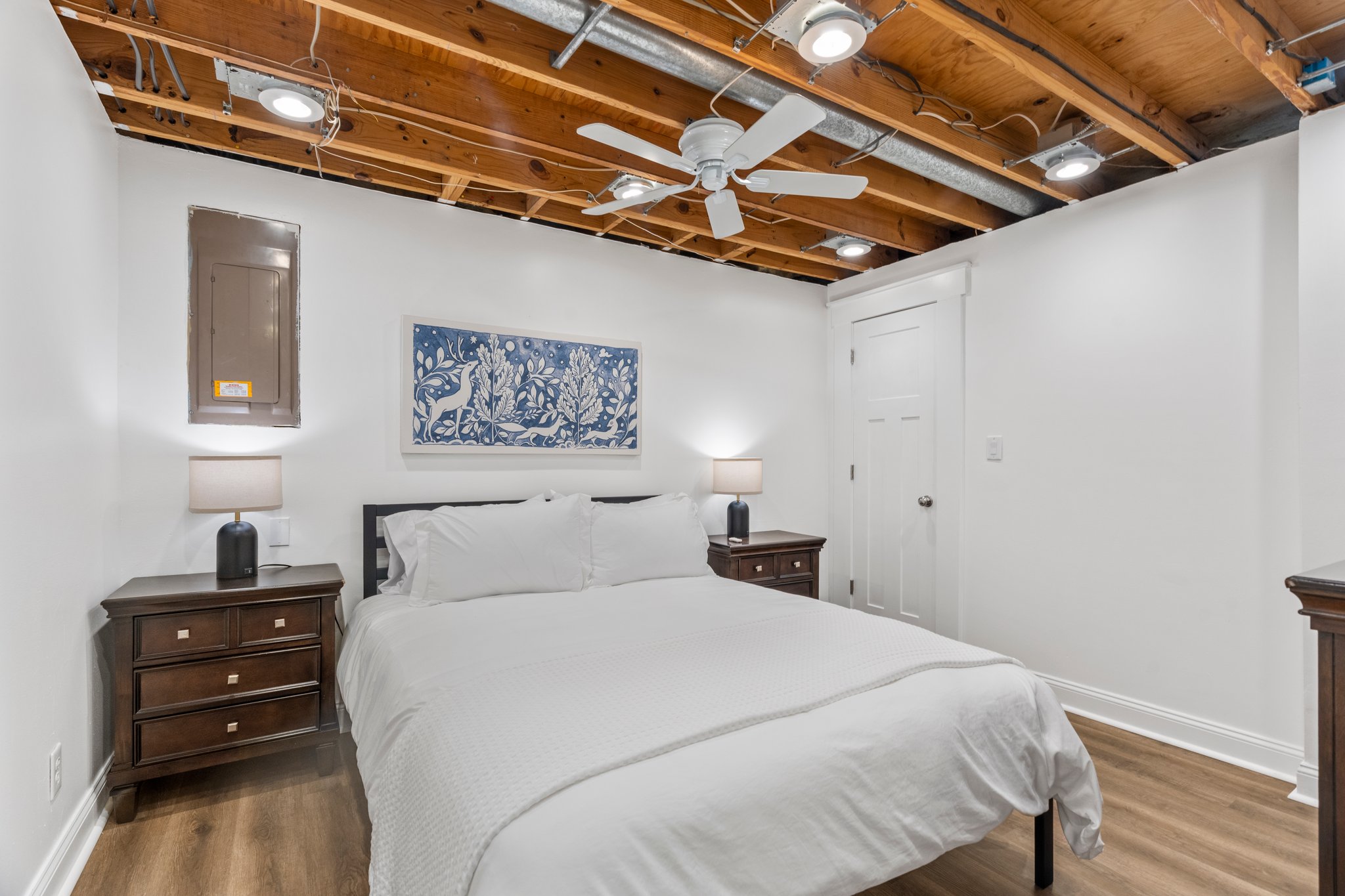 3 Bedrooms Bedrooms, ,1 BathroomBathrooms,Woodford Homes,For Rent,1348