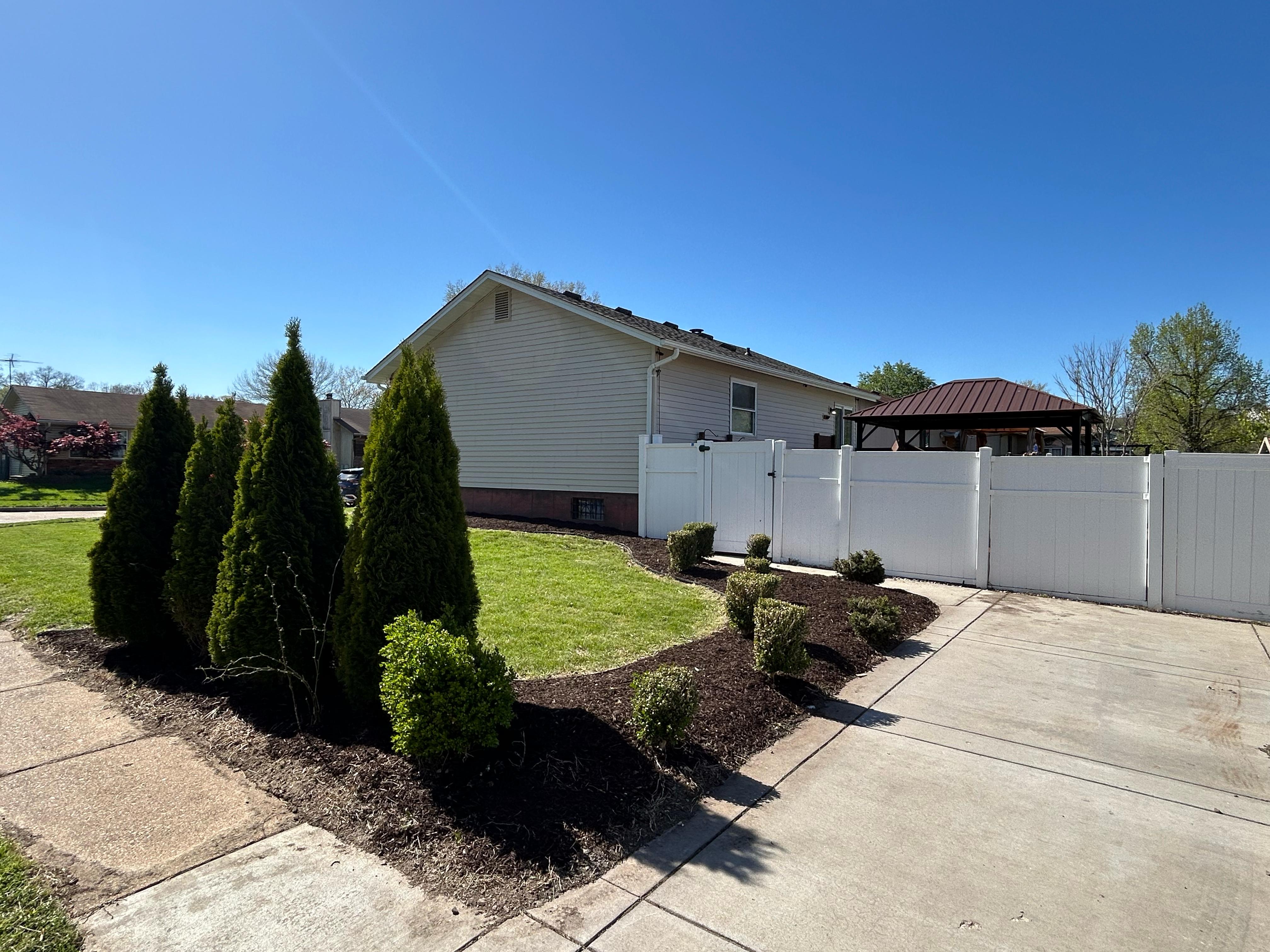 3 Bedrooms Bedrooms, ,1 BathroomBathrooms,Woodford Homes,For Rent,1348