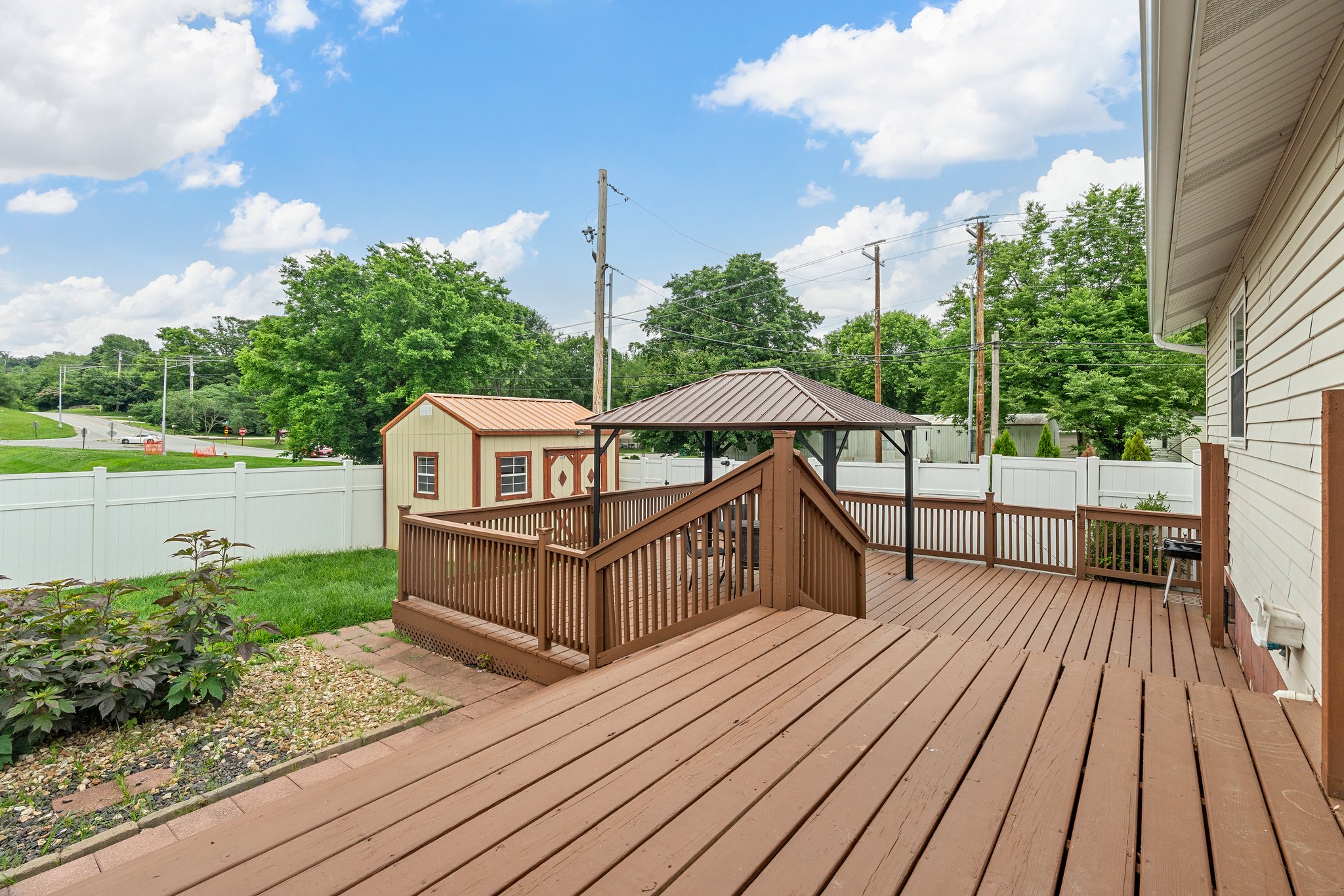 3 Bedrooms Bedrooms, ,1 BathroomBathrooms,Woodford Homes,For Rent,1348