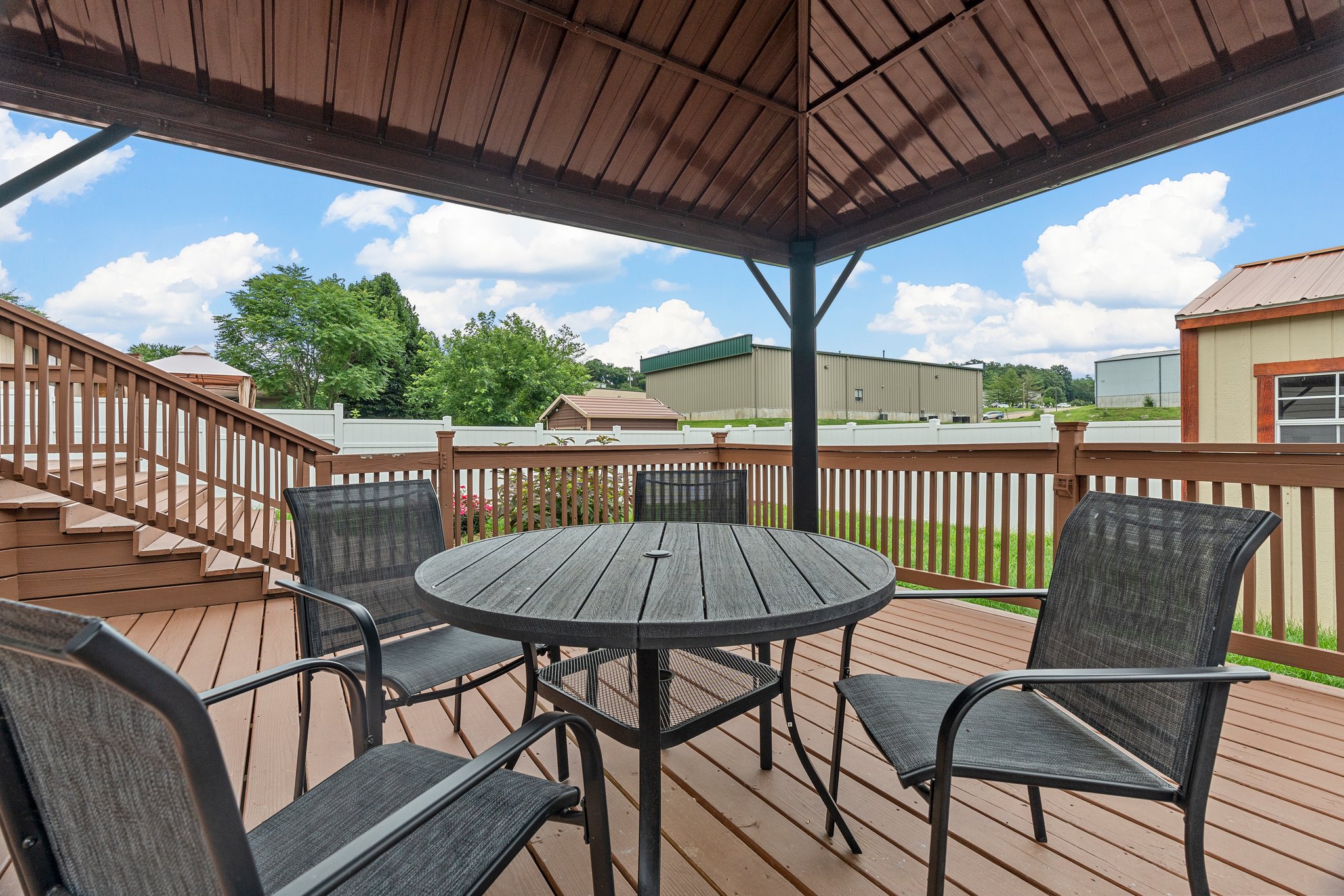 3 Bedrooms Bedrooms, ,1 BathroomBathrooms,Woodford Homes,For Rent,1348