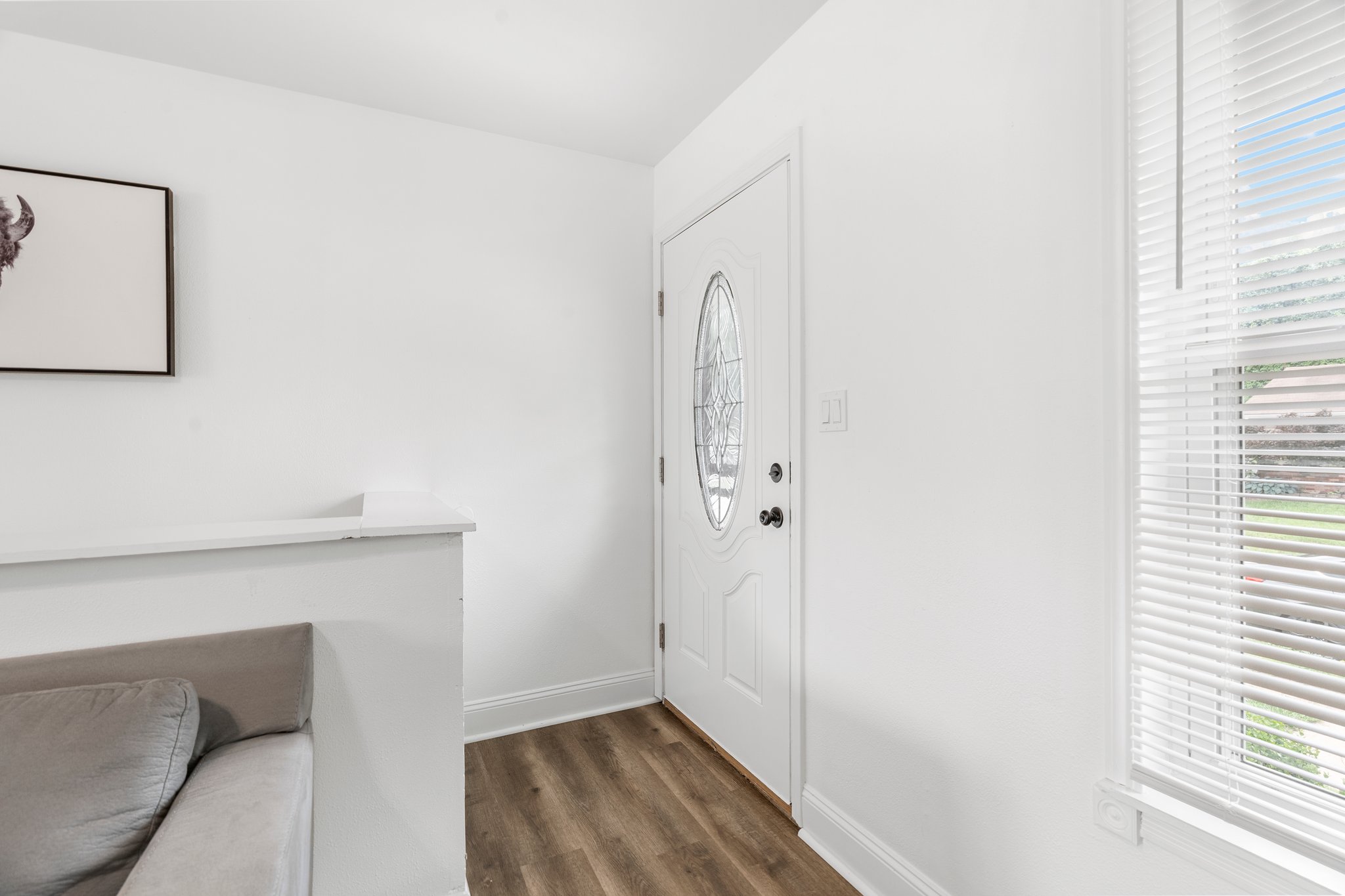 3 Bedrooms Bedrooms, ,1 BathroomBathrooms,Woodford Homes,For Rent,1348