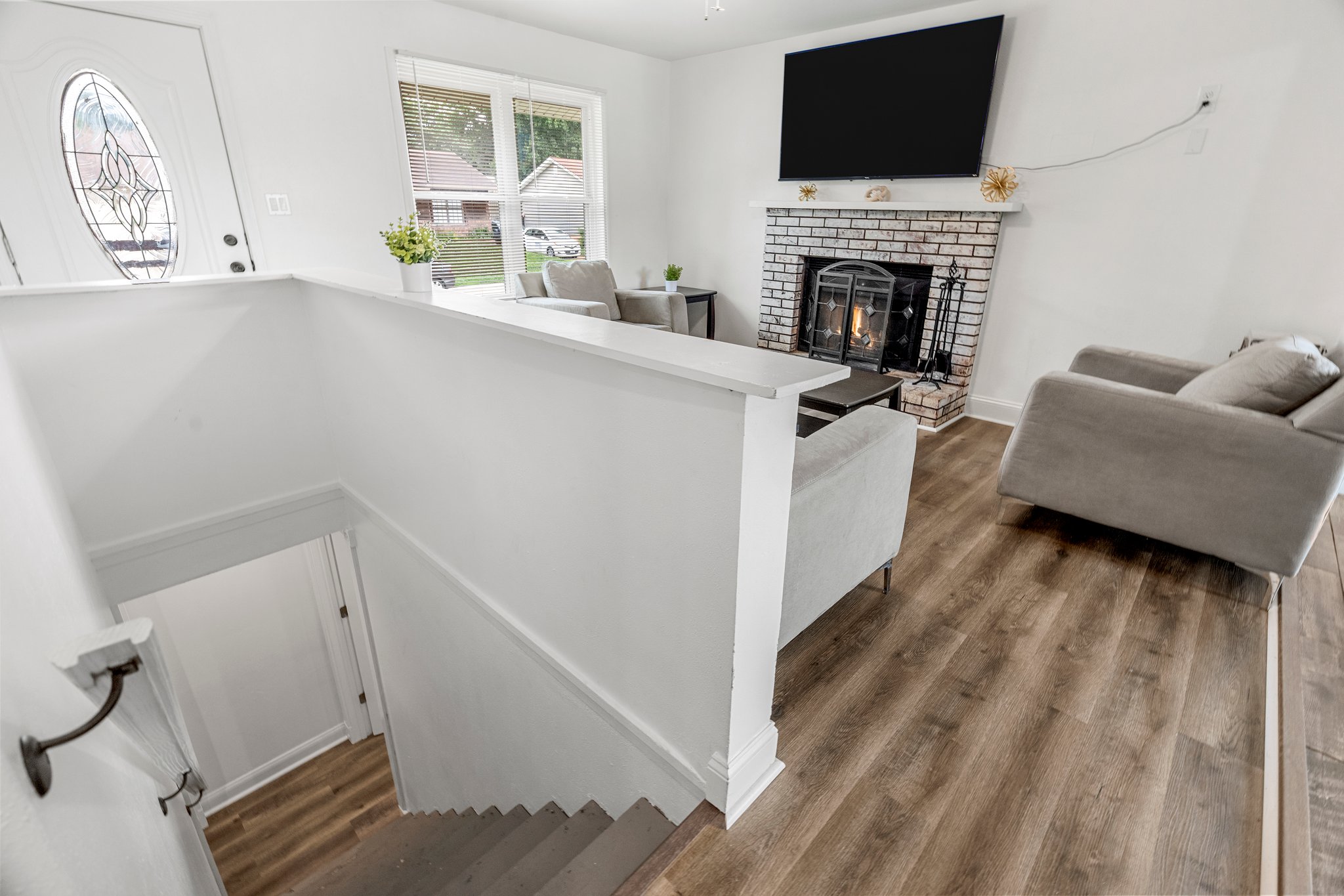 3 Bedrooms Bedrooms, ,1 BathroomBathrooms,Woodford Homes,For Rent,1348