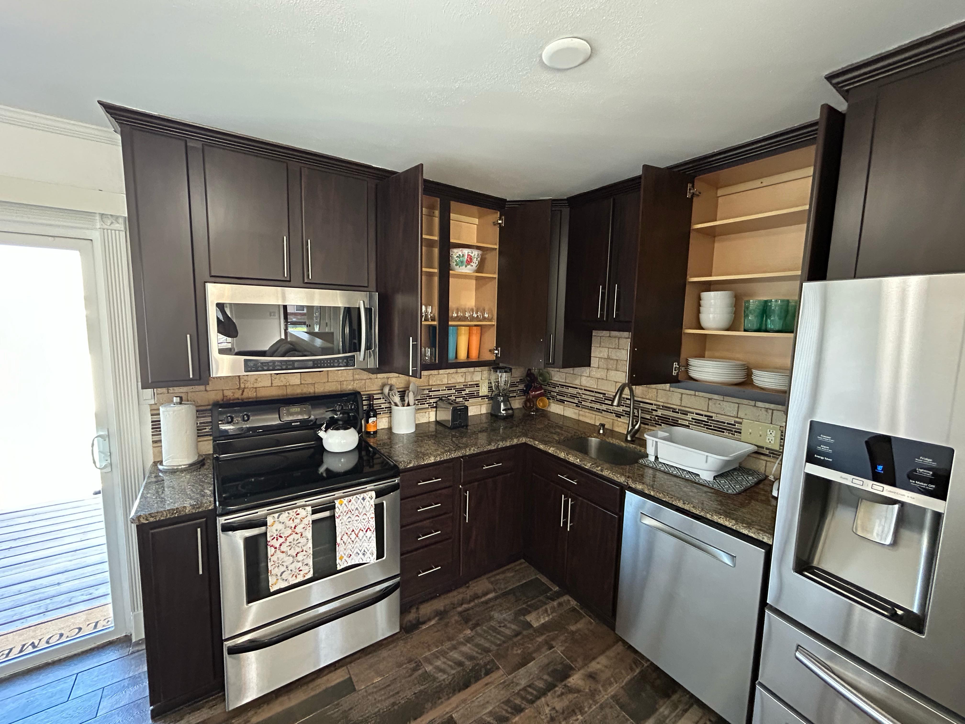 3 Bedrooms Bedrooms, ,1 BathroomBathrooms,Woodford Homes,For Rent,1348