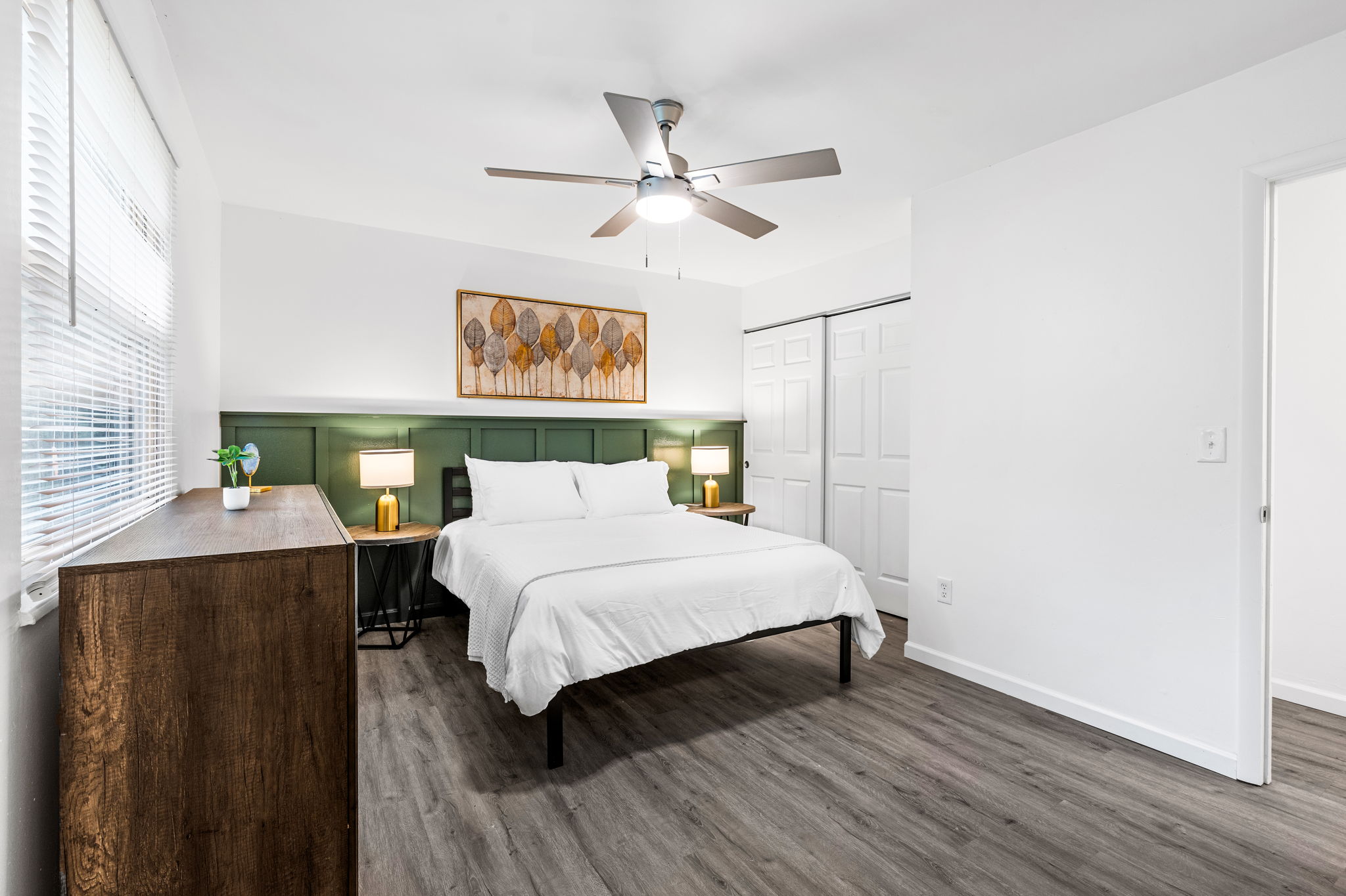 5 Bedrooms Bedrooms, ,2 BathroomsBathrooms,Woodford Homes,For Rent,1349