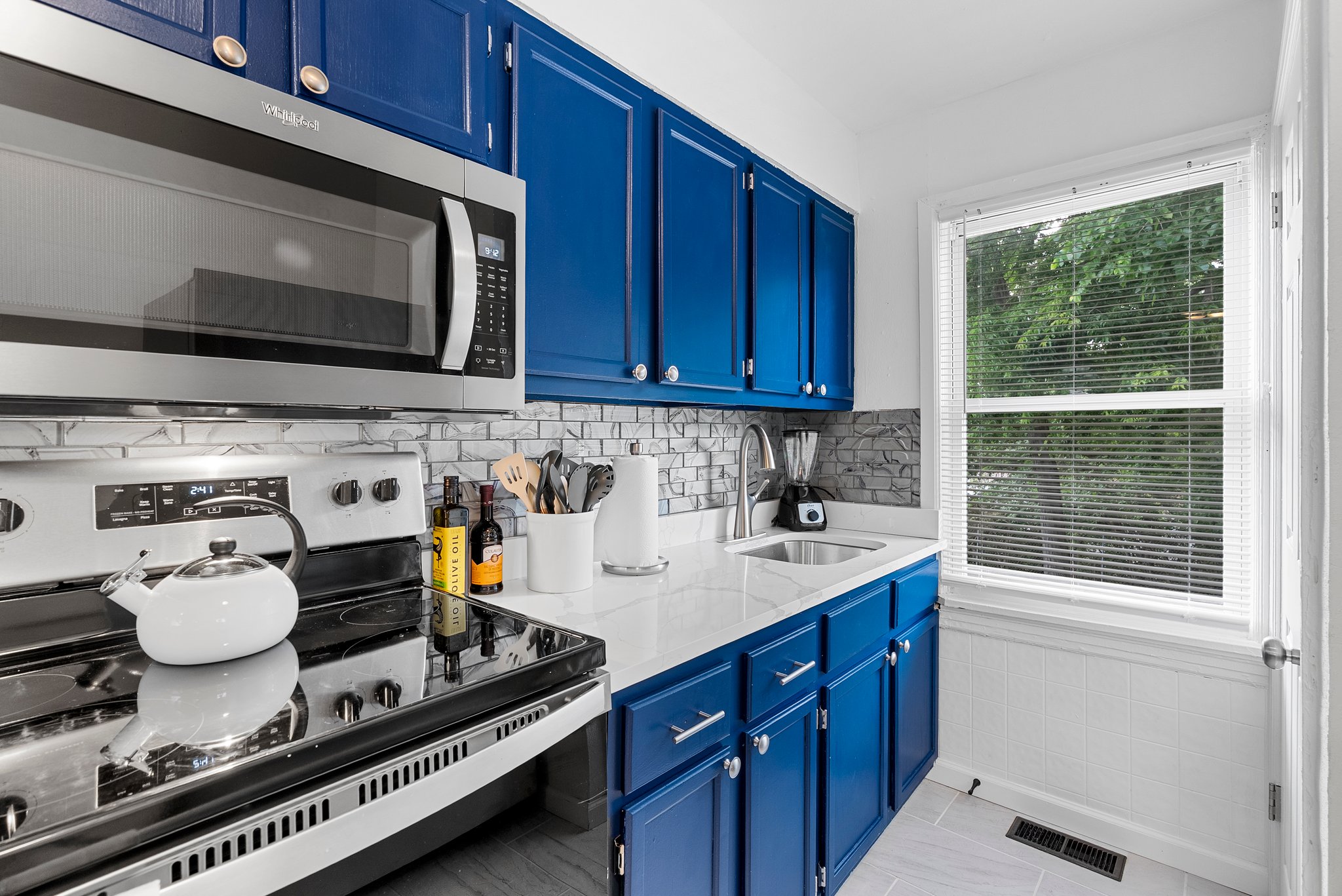 3 Bedrooms Bedrooms, ,1 BathroomBathrooms,Woodford Homes,For Rent,1350