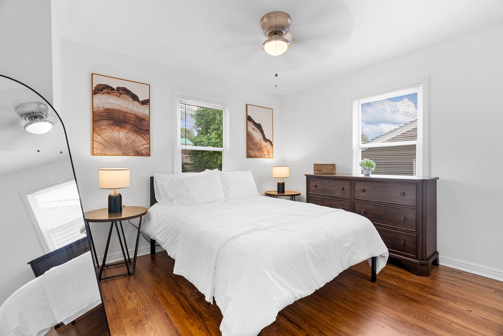 3 Bedrooms Bedrooms, ,1 BathroomBathrooms,Woodford Homes,For Rent,1350