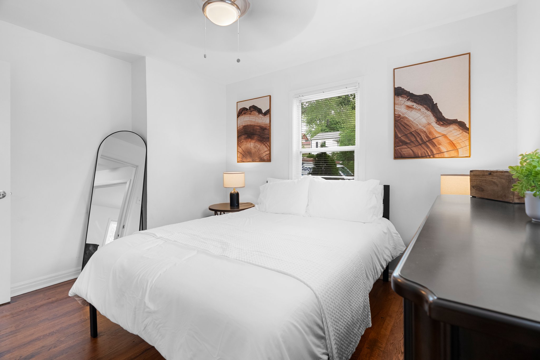 3 Bedrooms Bedrooms, ,1 BathroomBathrooms,Woodford Homes,For Rent,1350