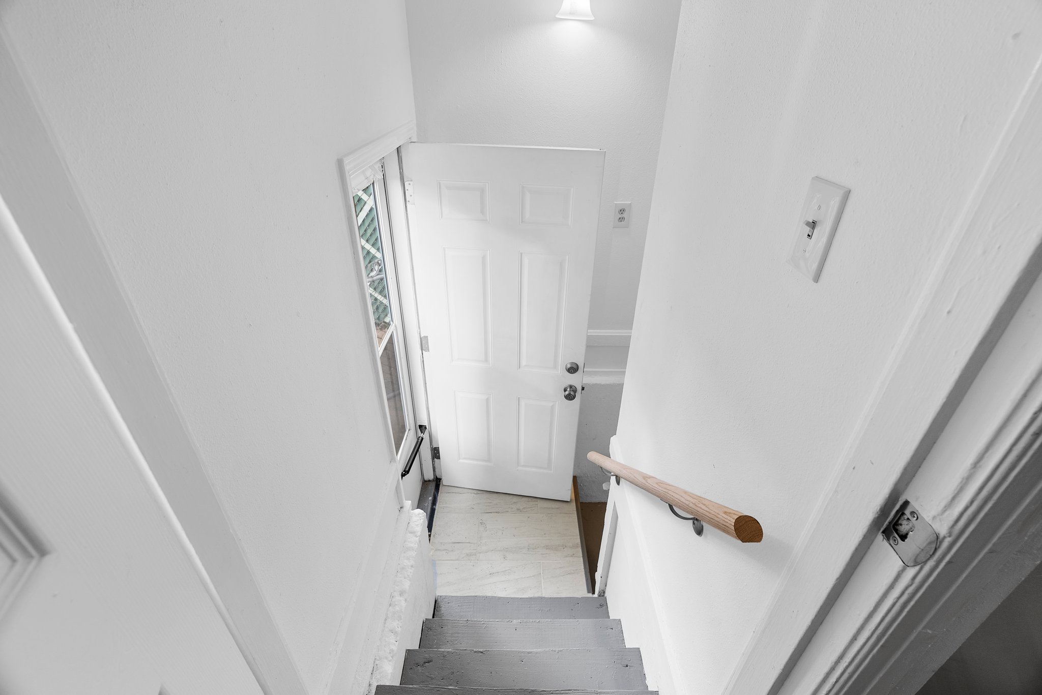 3 Bedrooms Bedrooms, ,1 BathroomBathrooms,Woodford Homes,For Rent,1350