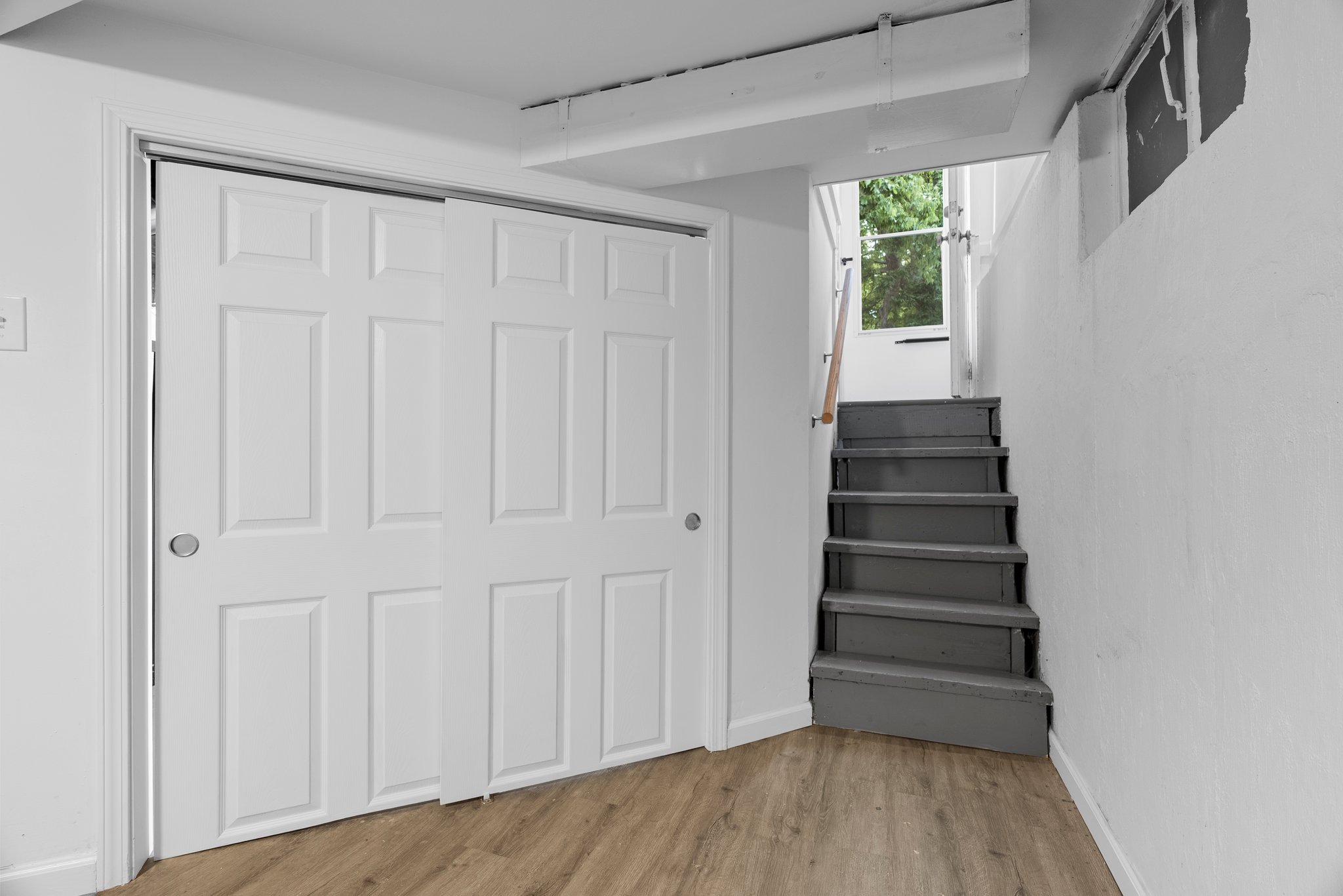 3 Bedrooms Bedrooms, ,1 BathroomBathrooms,Woodford Homes,For Rent,1350