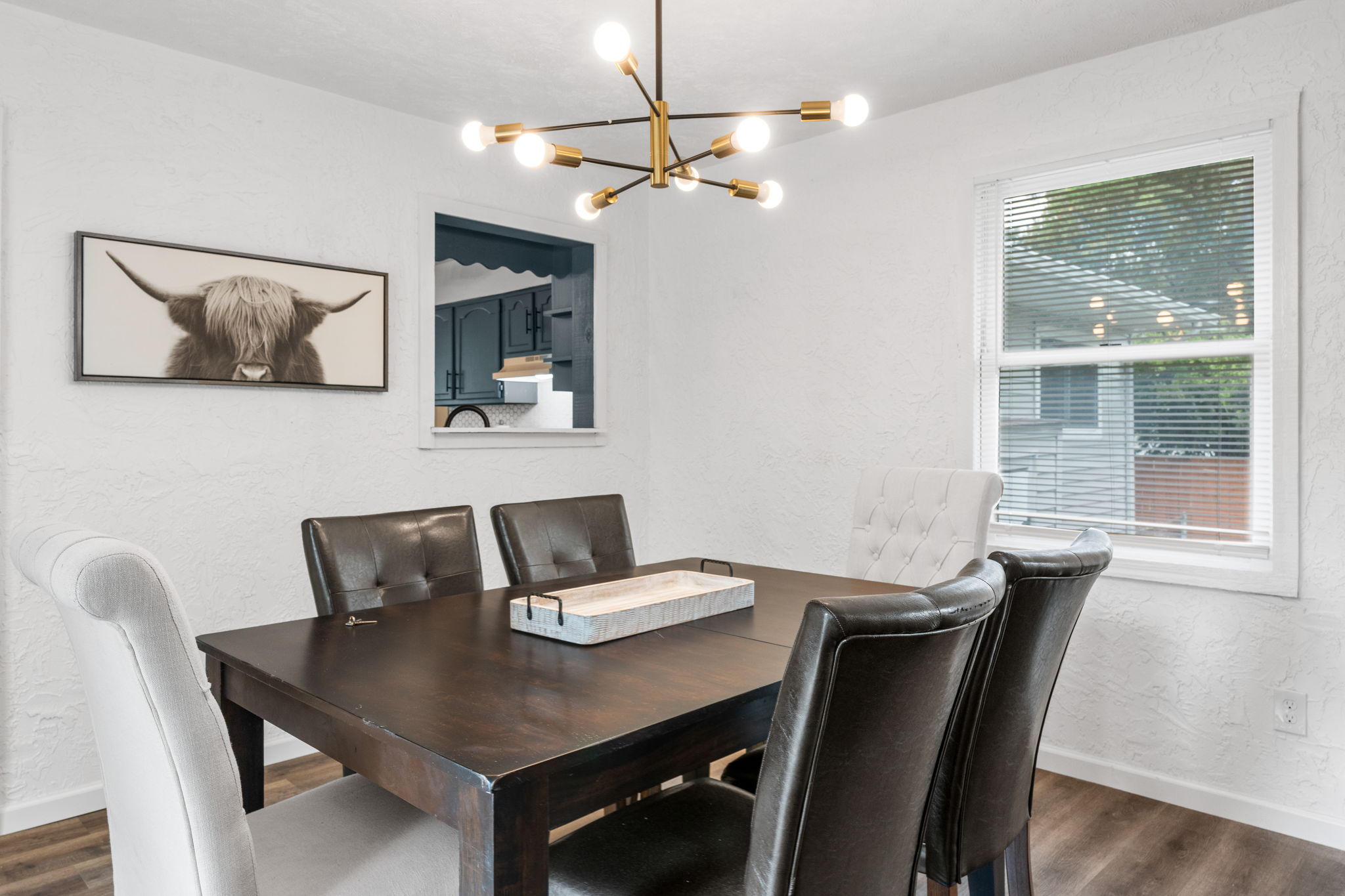 4 Bedrooms Bedrooms, ,1.5 BathroomsBathrooms,Woodford Homes,For Rent,1352