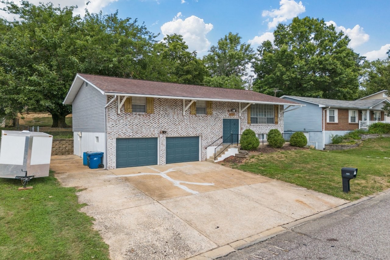 3 Bedrooms Bedrooms, ,2 BathroomsBathrooms,Woodford Homes,For Rent,1353