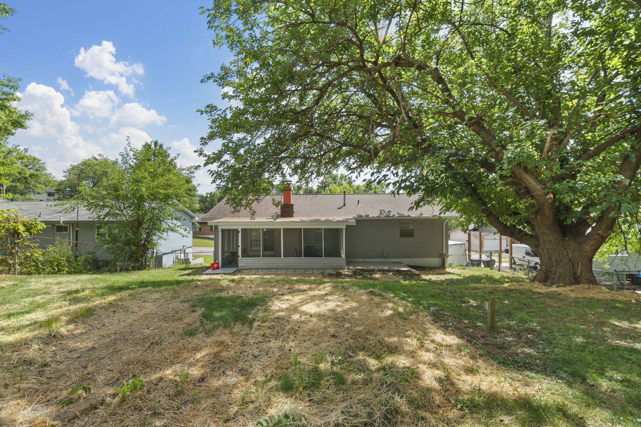 3 Bedrooms Bedrooms, ,2 BathroomsBathrooms,Woodford Homes,For Rent,1353