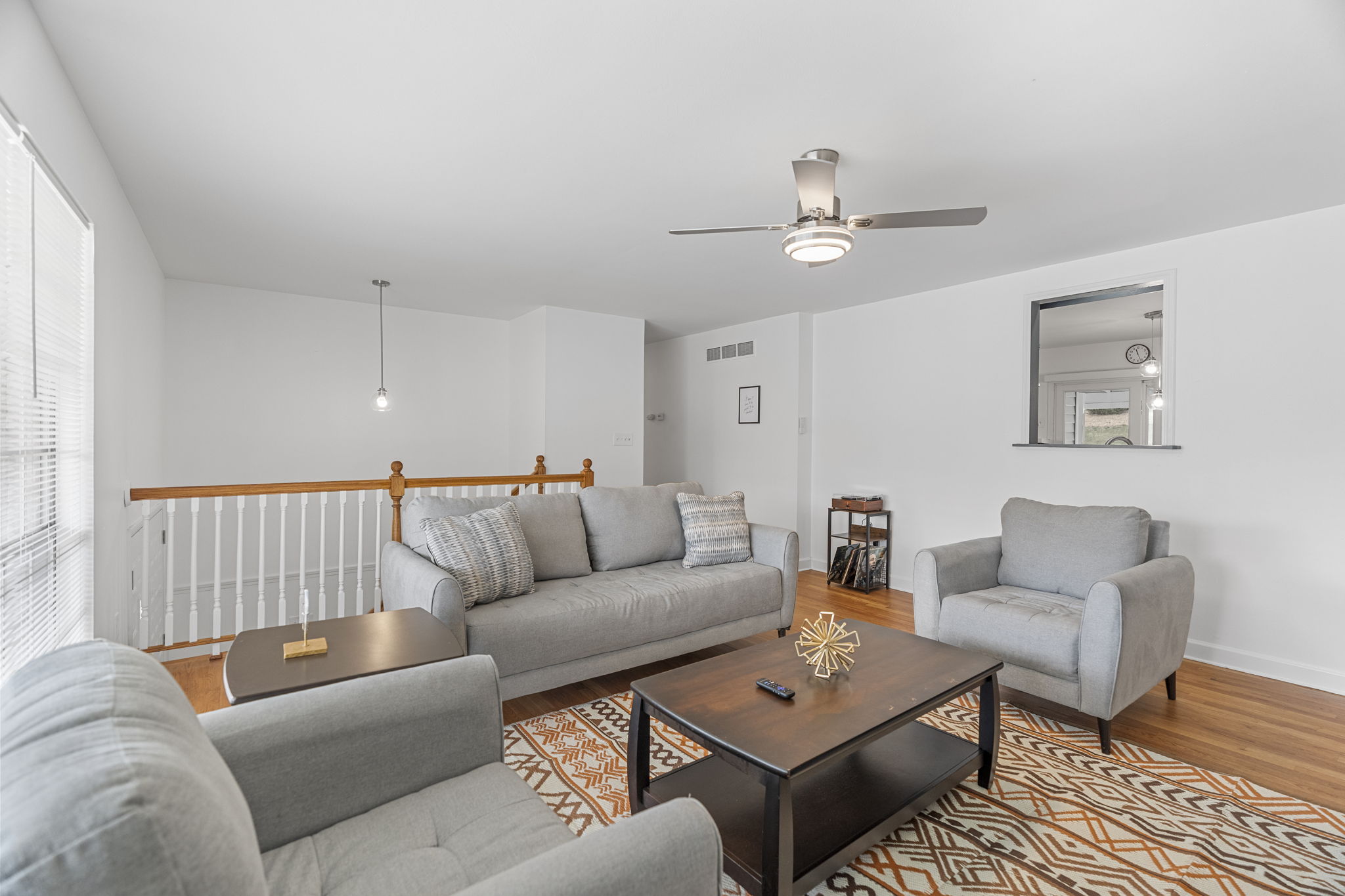 3 Bedrooms Bedrooms, ,2 BathroomsBathrooms,Woodford Homes,For Rent,1353