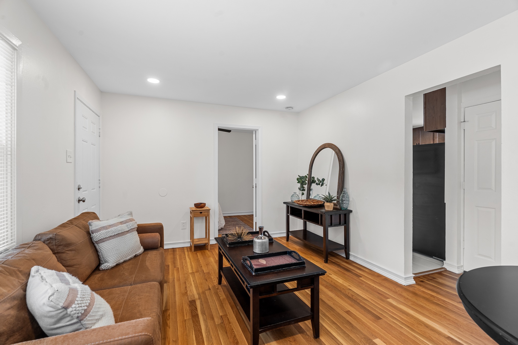 3 Bedrooms Bedrooms, ,1 BathroomBathrooms,Woodford Homes,Lease Purchase / Purchase,1354