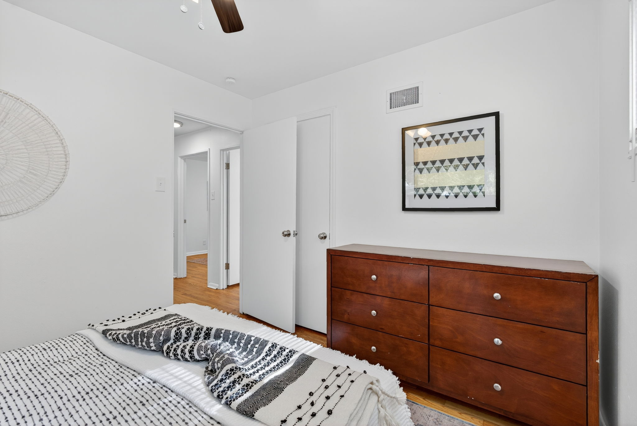 4 Bedrooms Bedrooms, ,2 BathroomsBathrooms,Woodford Homes,Lease Purchase / Purchase,1360