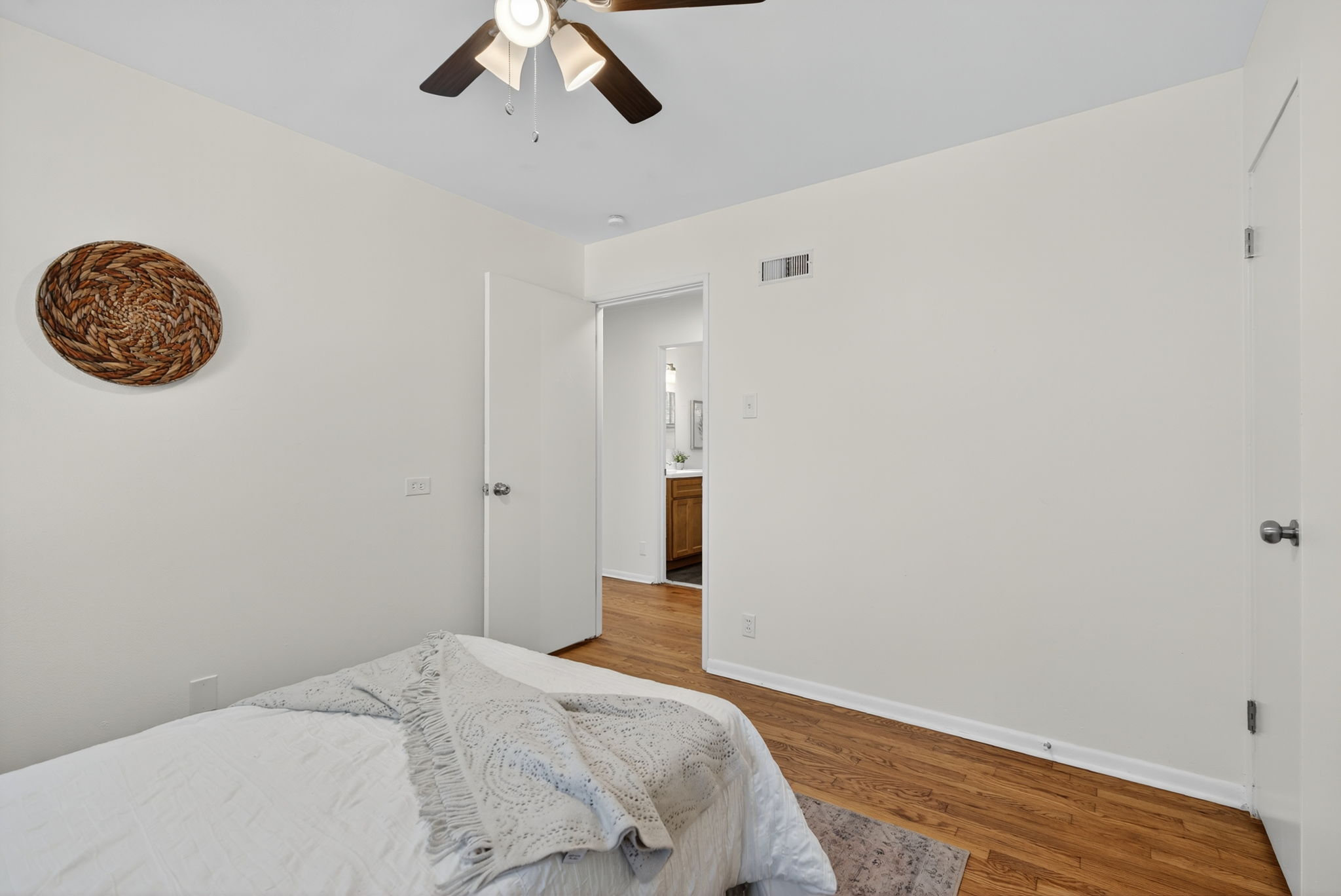 4 Bedrooms Bedrooms, ,2 BathroomsBathrooms,Woodford Homes,Lease Purchase / Purchase,1360