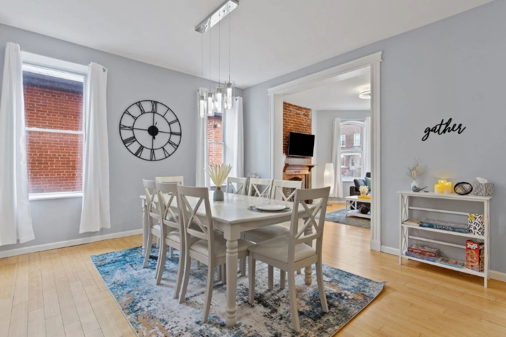 3 Bedrooms Bedrooms, ,2 BathroomsBathrooms,Woodford Homes,For Rent,1368