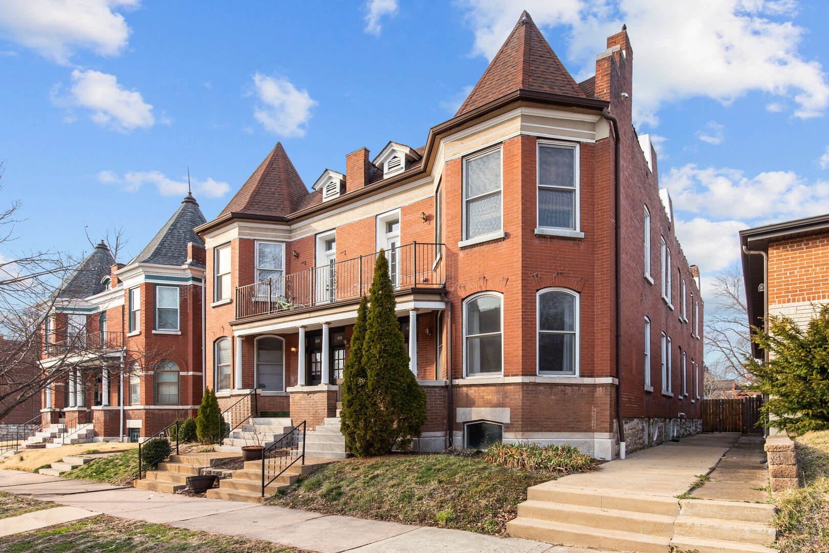 3 Bedrooms Bedrooms, ,2 BathroomsBathrooms,Woodford Homes,For Rent,1368