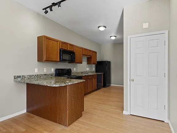 3 Bedrooms Bedrooms, ,2 BathroomsBathrooms,Woodford Homes,For Rent,1370