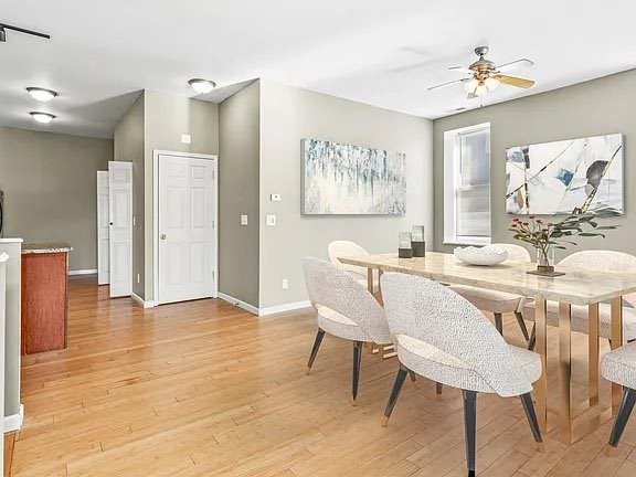 3 Bedrooms Bedrooms, ,2 BathroomsBathrooms,Woodford Homes,For Rent,1370