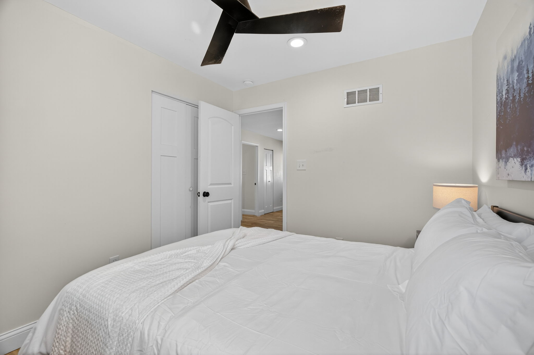 3 Bedrooms Bedrooms, ,2 BathroomsBathrooms,Woodford Homes,For Rent,1371