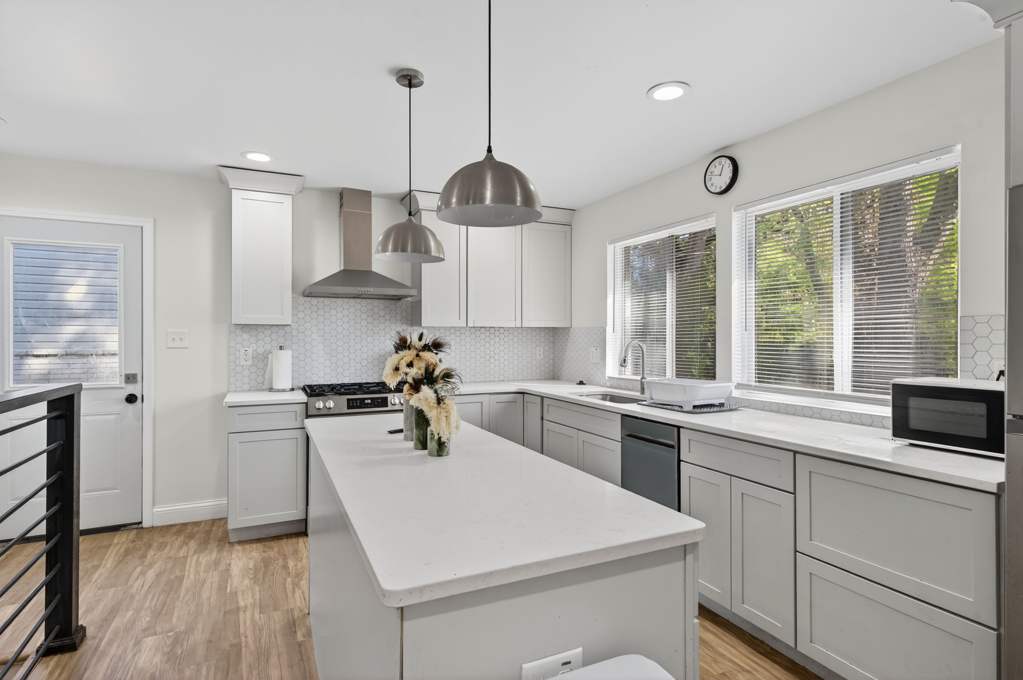 3 Bedrooms Bedrooms, ,2 BathroomsBathrooms,Woodford Homes,For Rent,1371