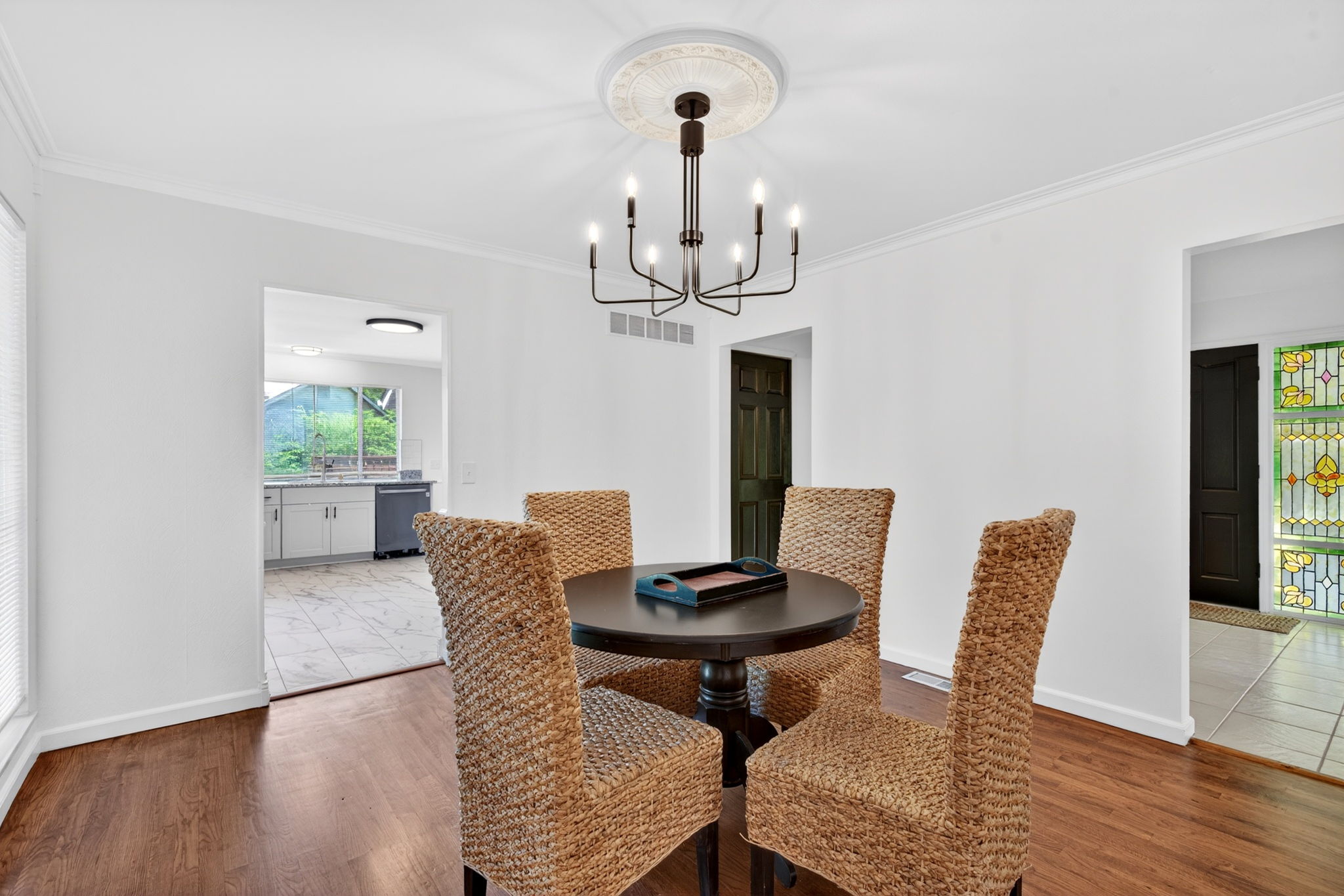 5 Bedrooms Bedrooms, ,3 BathroomsBathrooms,Woodford Homes,Lease Purchase / Purchase,1373