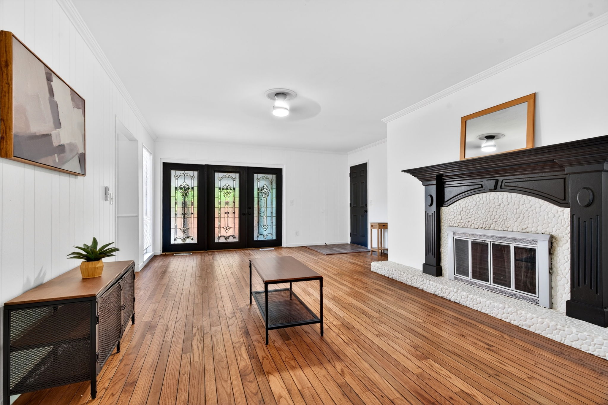 5 Bedrooms Bedrooms, ,3 BathroomsBathrooms,Woodford Homes,Lease Purchase / Purchase,1373