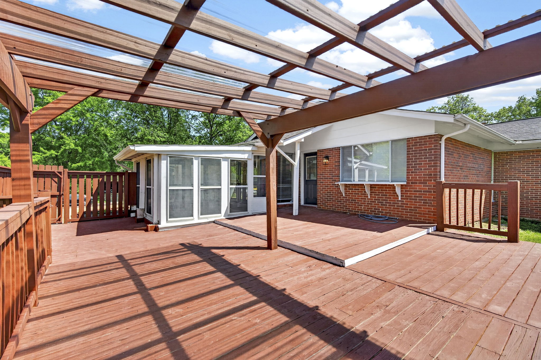 5 Bedrooms Bedrooms, ,3 BathroomsBathrooms,Woodford Homes,Lease Purchase / Purchase,1373